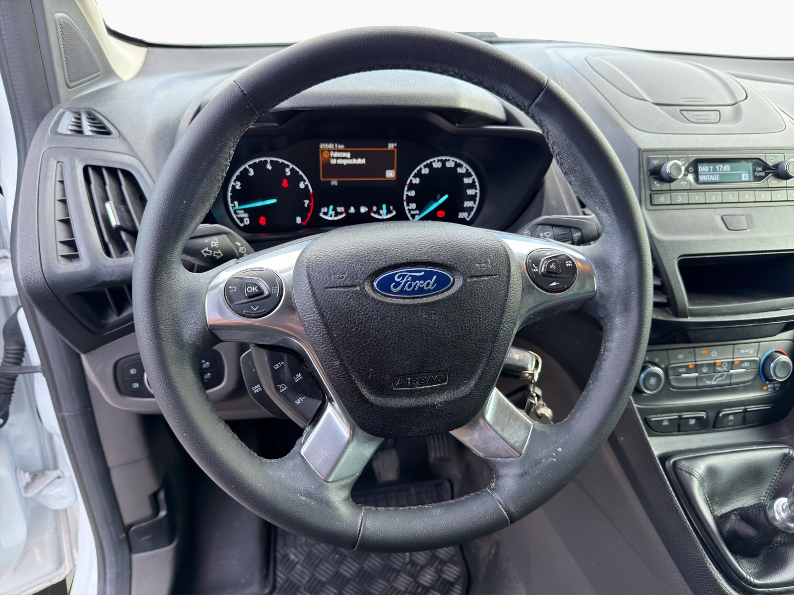 FORD Transit Connect Van T210 1.0 EcoBoost Ambiente-image-10