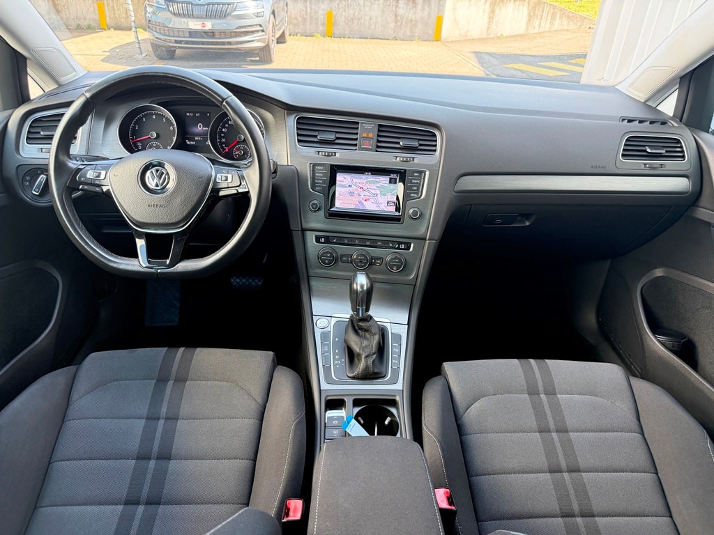 VW Golf 1.4 TSI R-Line Design DSG-image-7