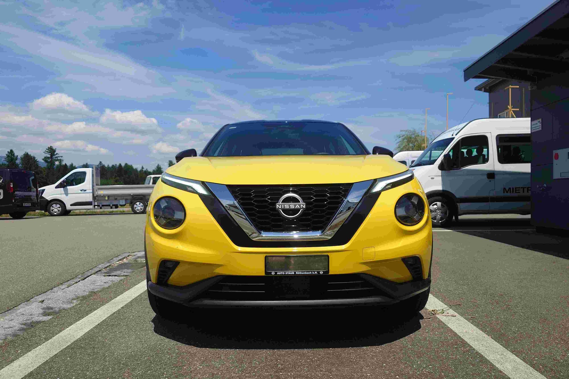 NISSAN Juke 1.0 DIG-T Tekna-image-2