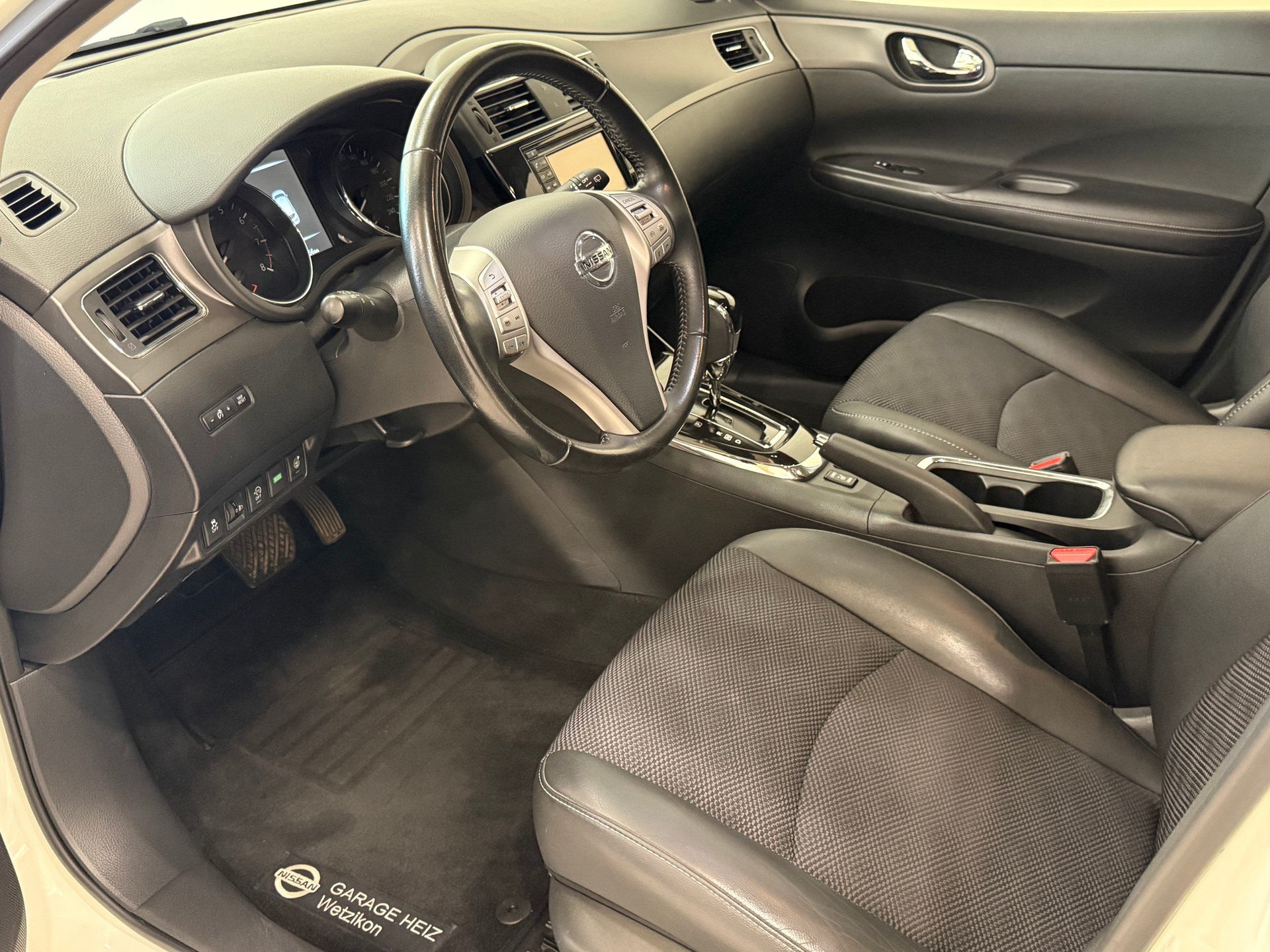 NISSAN Pulsar 1.2 DIG-T tekna Xtronic CVT-image-6