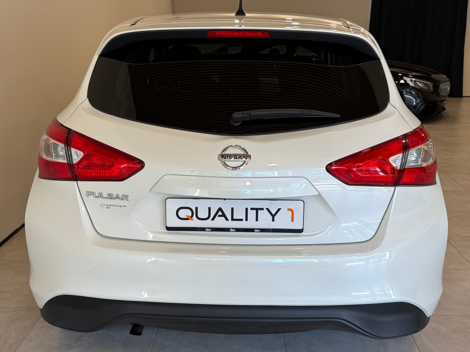 NISSAN Pulsar 1.2 DIG-T tekna Xtronic CVT-image-3