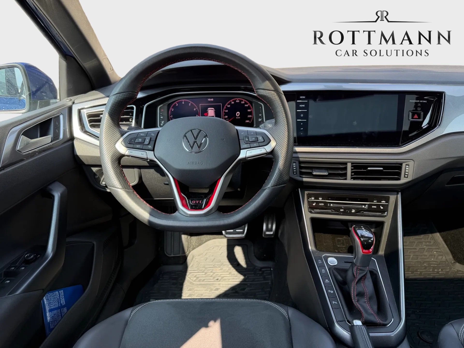 VW Polo 2.0 TSI GTI DSG-image-10