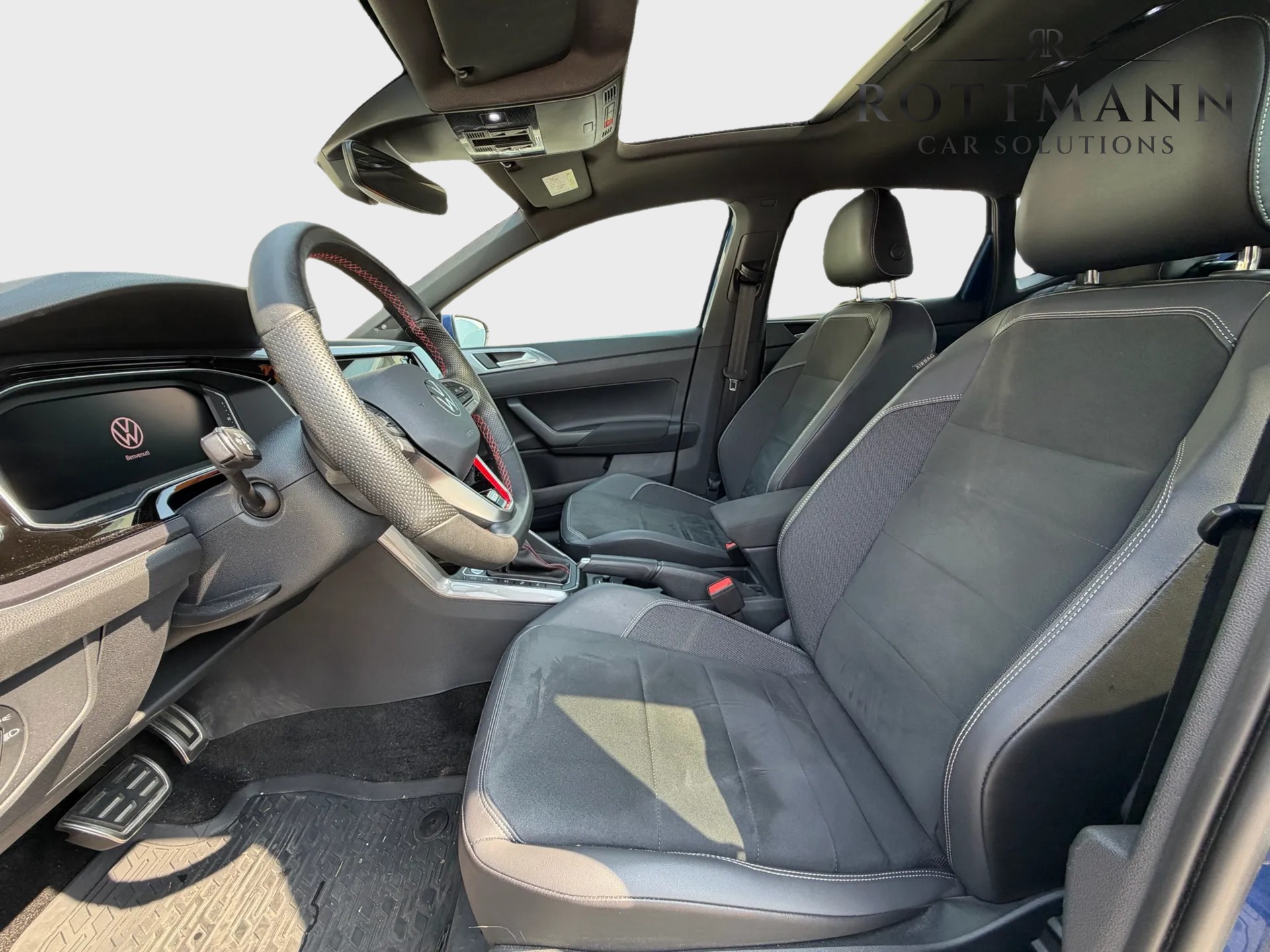VW Polo 2.0 TSI GTI DSG-image-8