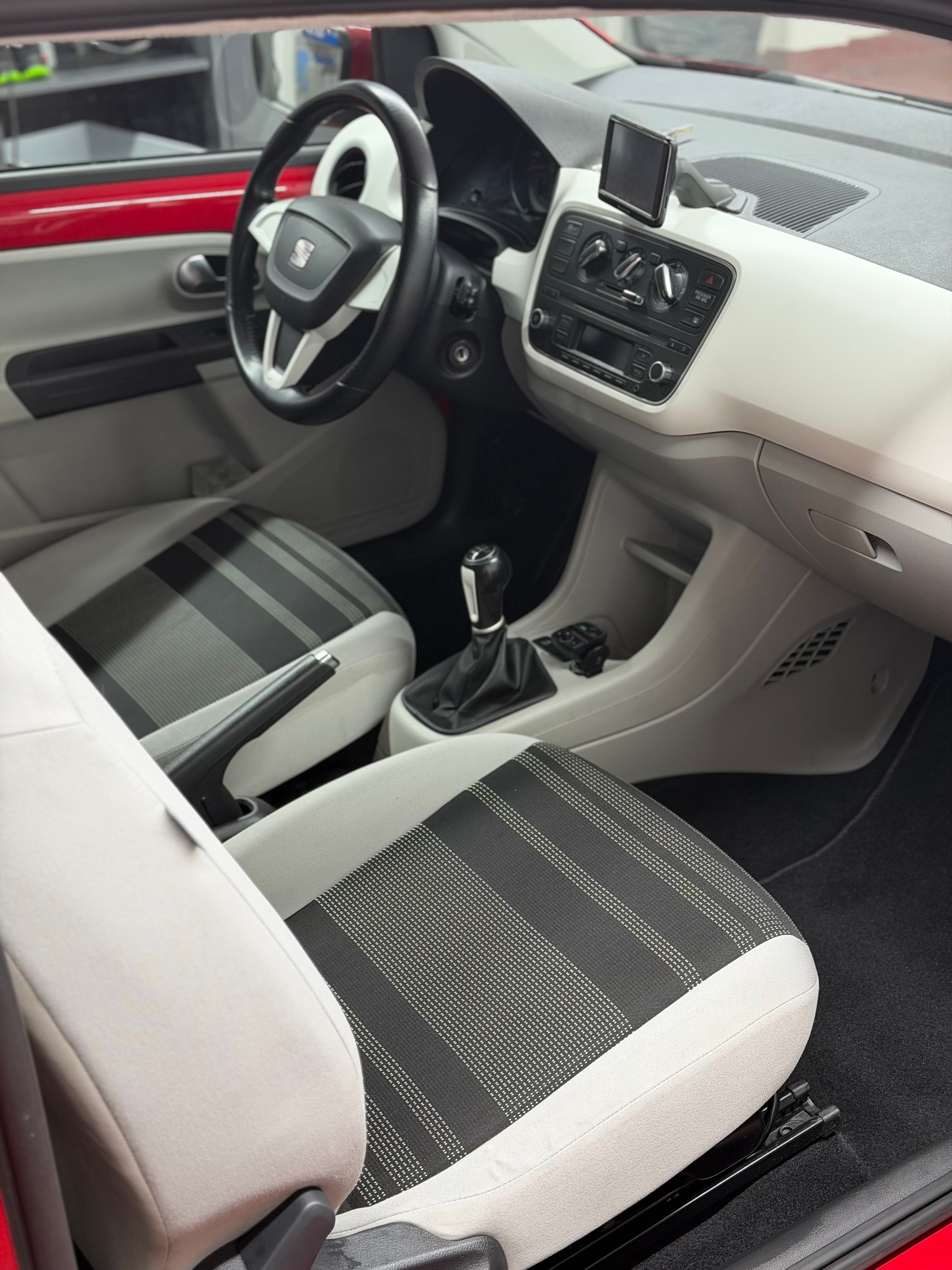 SEAT Mii 1.0 Reference Eco-image-7
