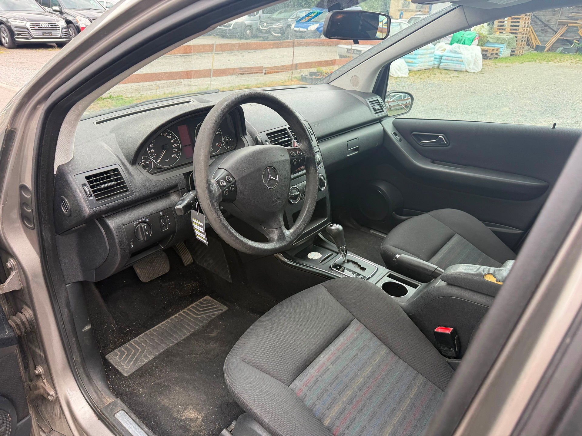 MERCEDES-BENZ A 180 CDI Classic-image-7