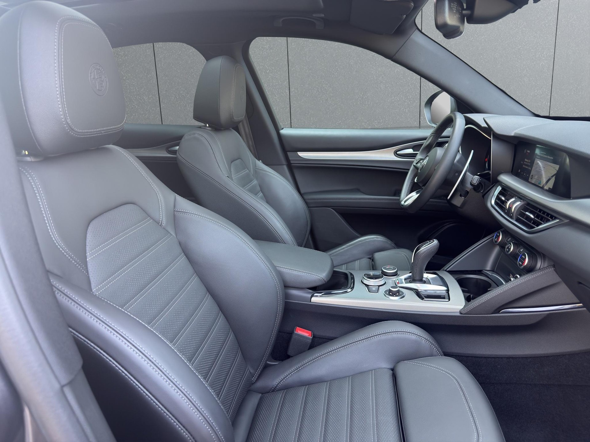 ALFA ROMEO Stelvio 2.0 Q4 280 Veloce-image-15