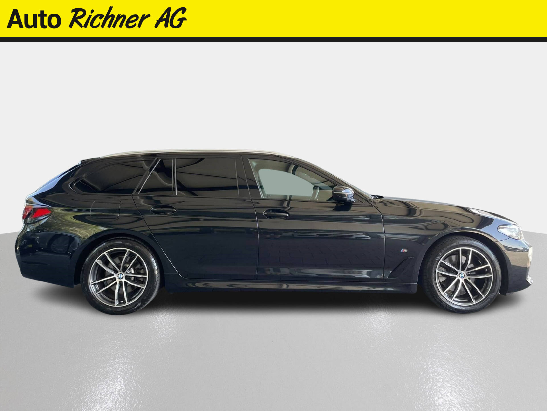 BMW 520d xDrive paddles Touring-image-2