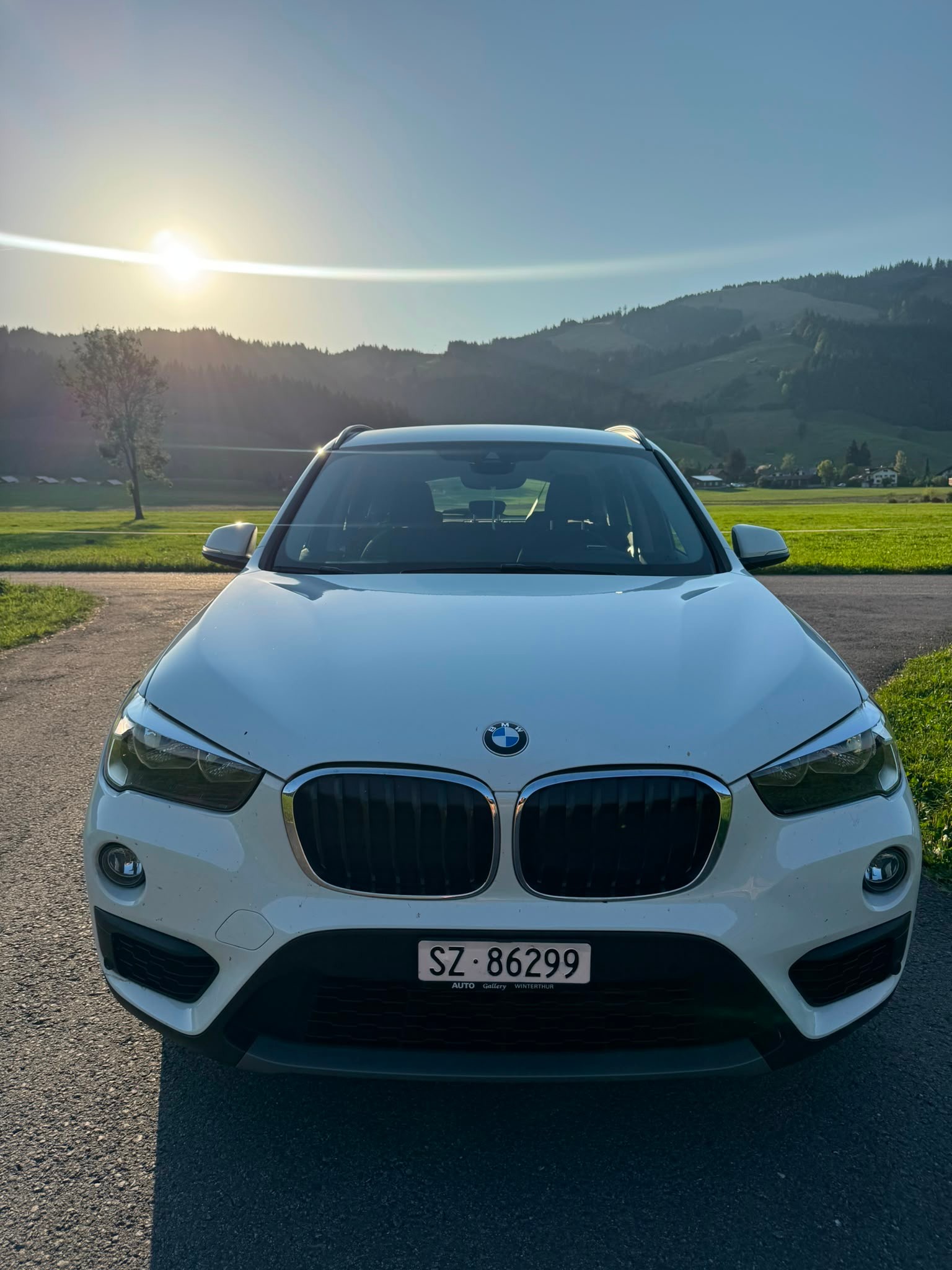 BMW 18d xDrive SAG-image-0