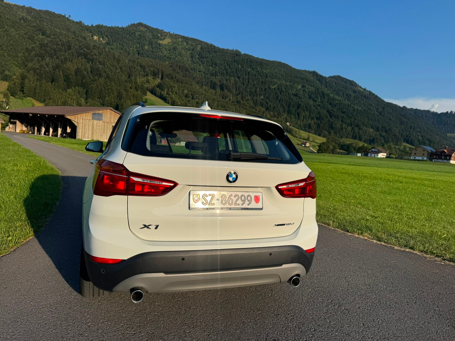 BMW 18d xDrive SAG-image-2