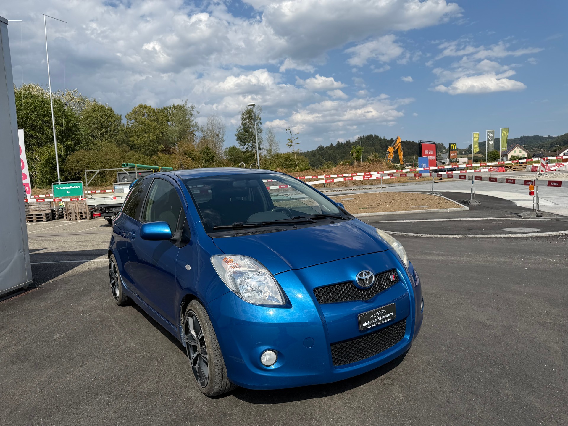 TOYOTA Yaris 1.8 TS-image-1