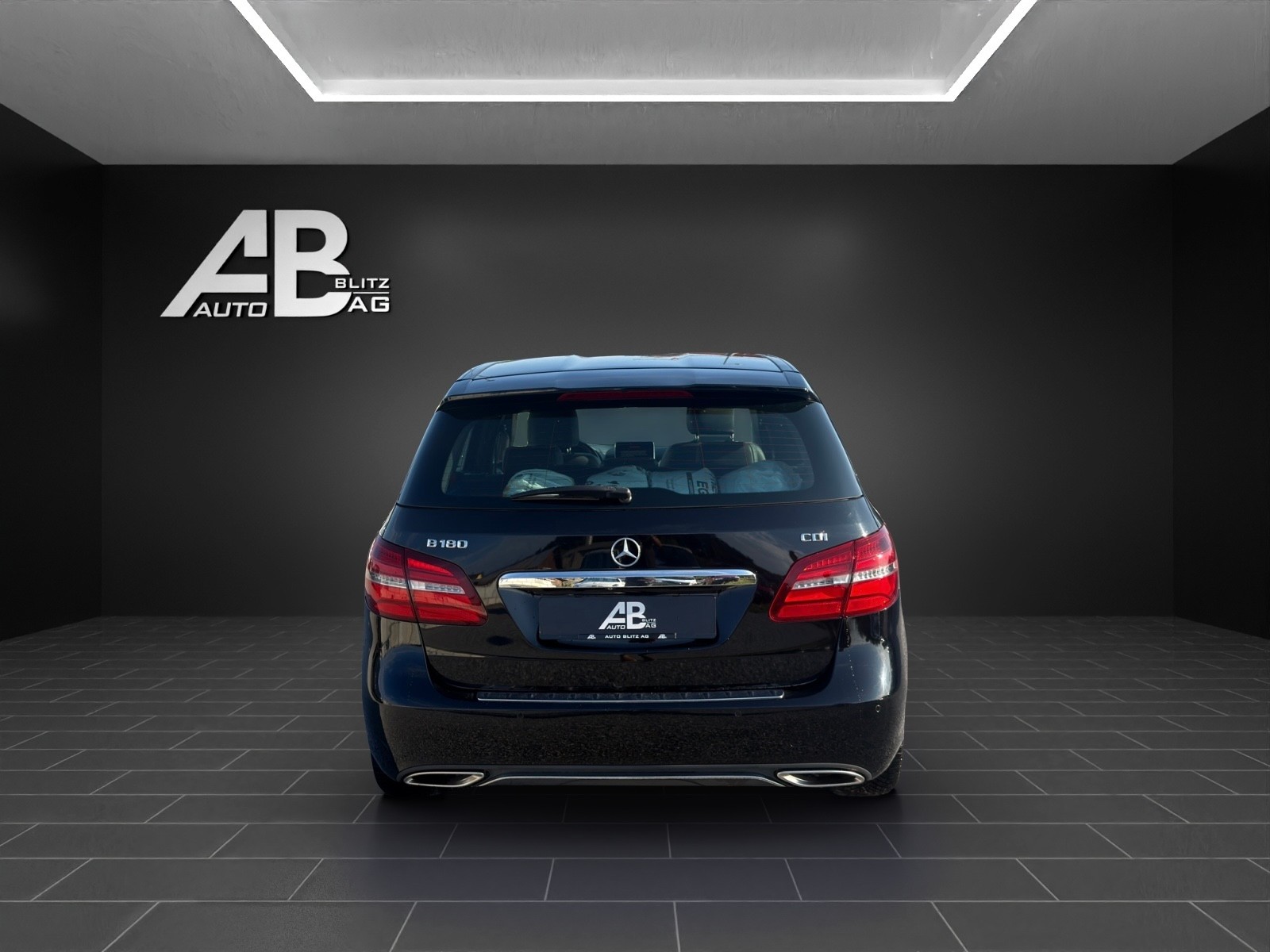 MERCEDES-BENZ B 180 CDI Urban-image-3
