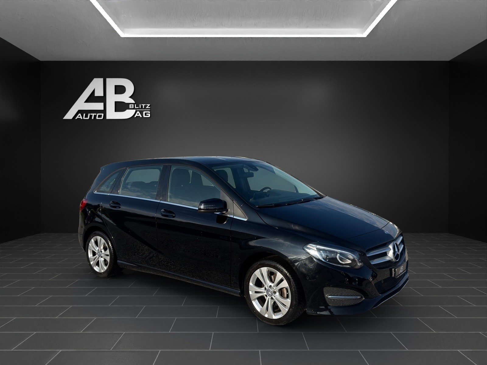 MERCEDES-BENZ B 180 CDI Urban-image-5