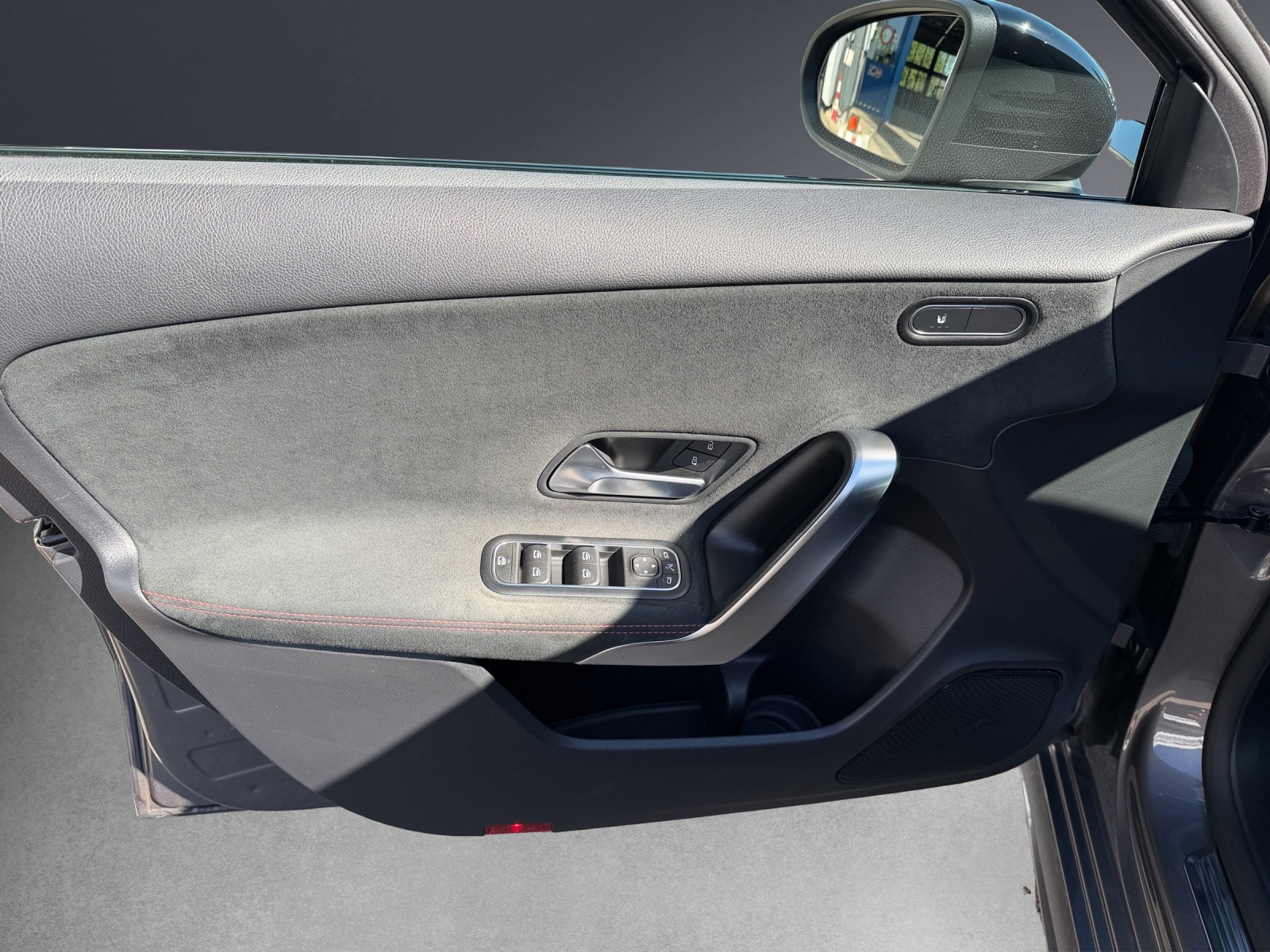 Image MERCEDES-BENZ A-200 A 200 7G-DCT