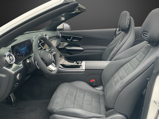 MERCEDES-BENZ CLE 200 Cabrio 4M-image-6