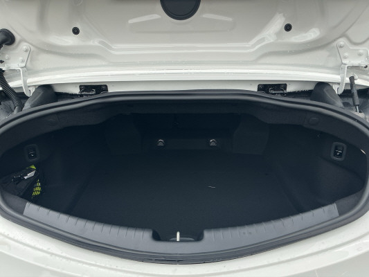 MERCEDES-BENZ CLE 200 Cabrio 4M-image-11