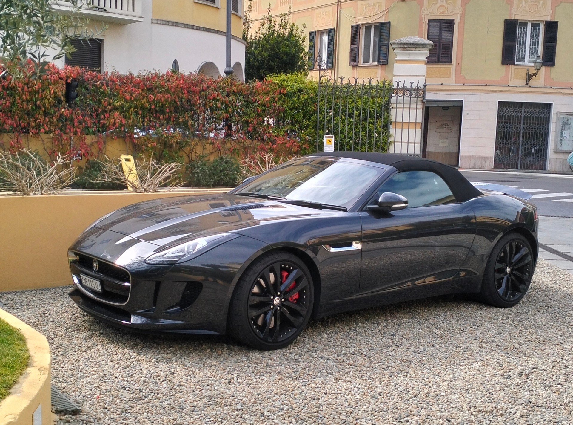 JAGUAR 3.0 V6 S-image-0