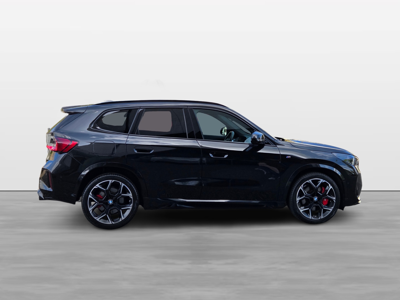 BMW X1 xDrive M35i M Sport Pro-showroom-element-3