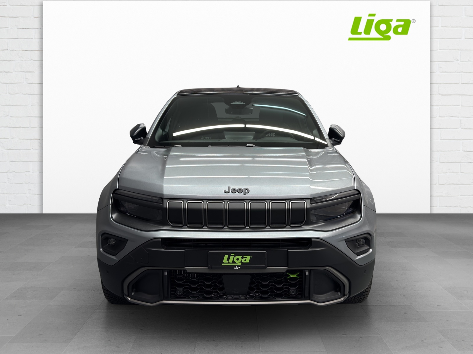 JEEP Avenger 1.2 MHEV Overland 4xe-image-1