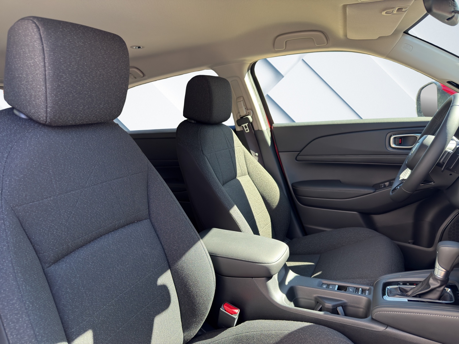 HONDA HR-V 1.5 i-MMD Elegance, Leasing Aktion 1.9%, inkl. GRATIS Winterräder in Wert von 2100.--image-17