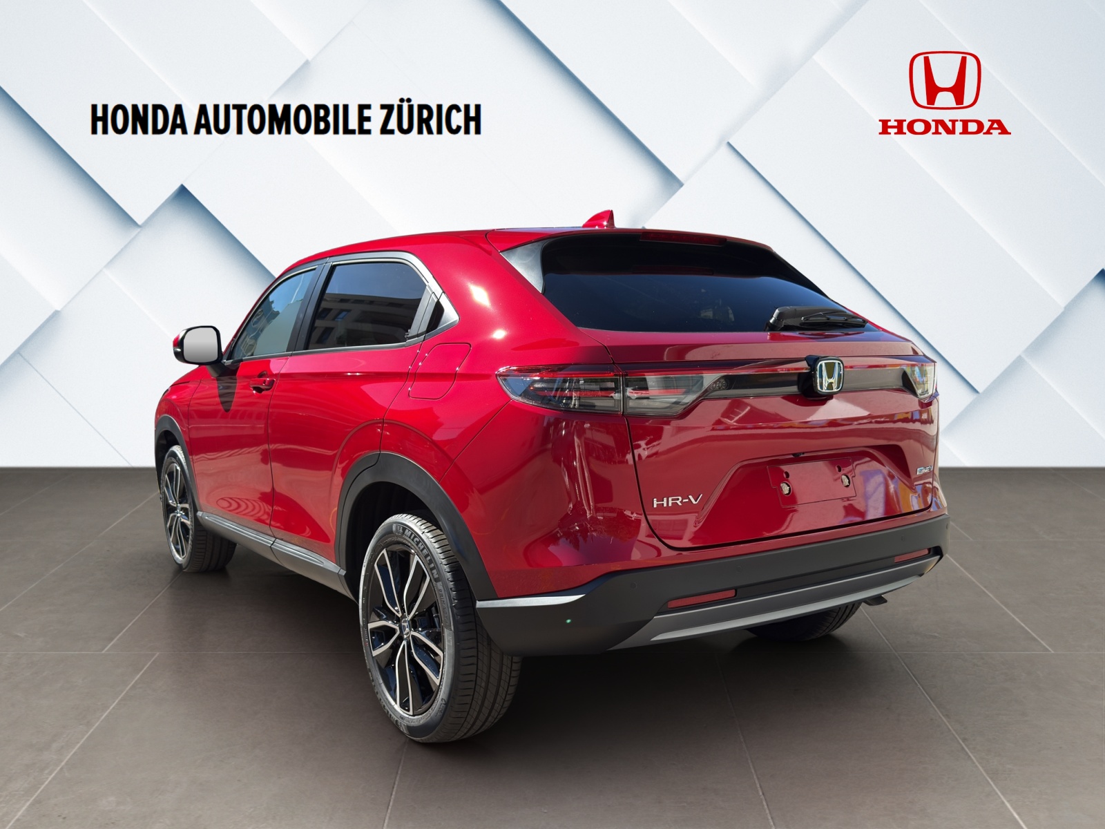 HONDA HR-V 1.5 i-MMD Elegance, Leasing Aktion 1.9%, inkl. GRATIS Winterräder in Wert von 2100.--showroom-element-2