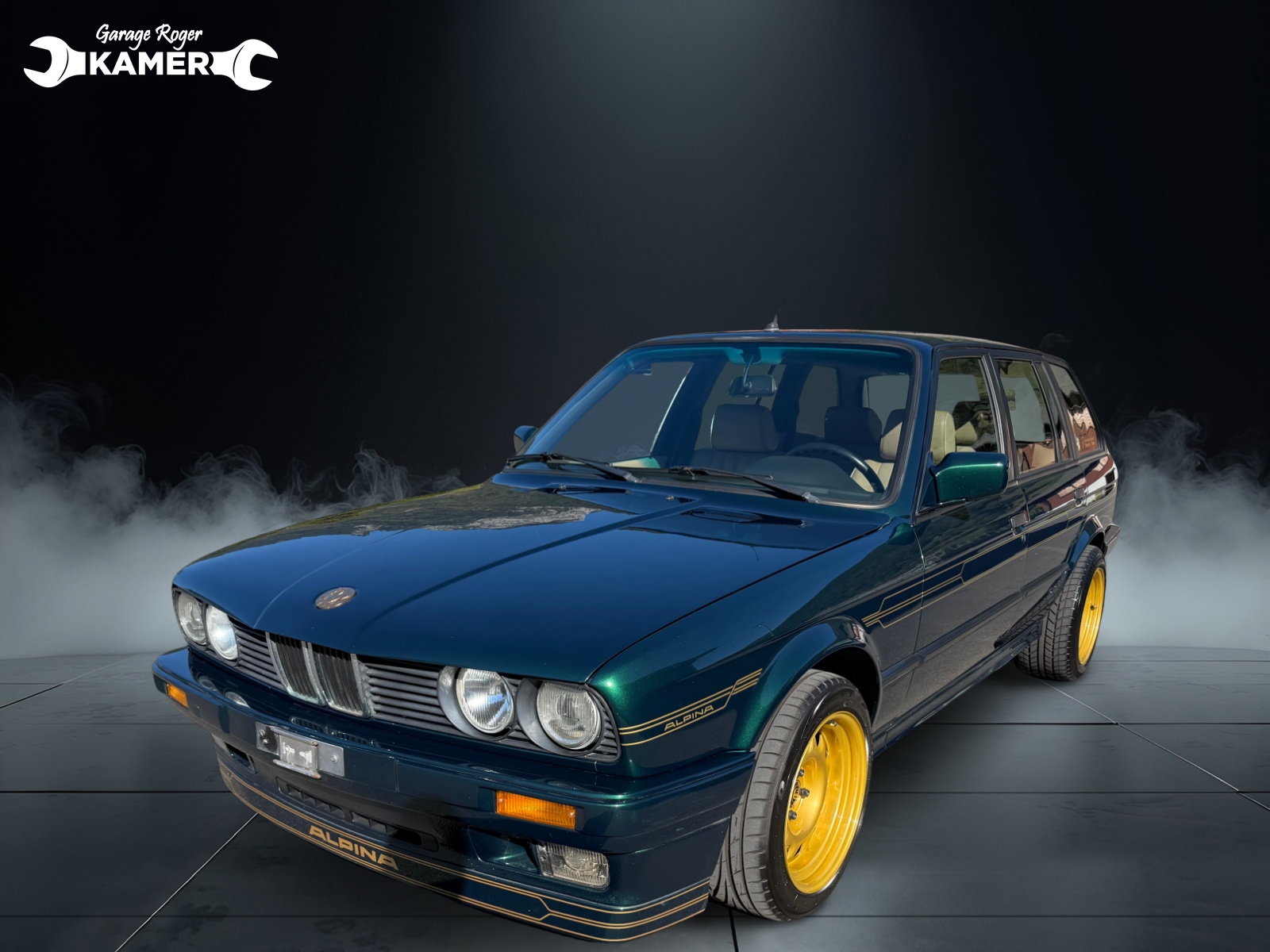 BMW 325i Touring-image-1