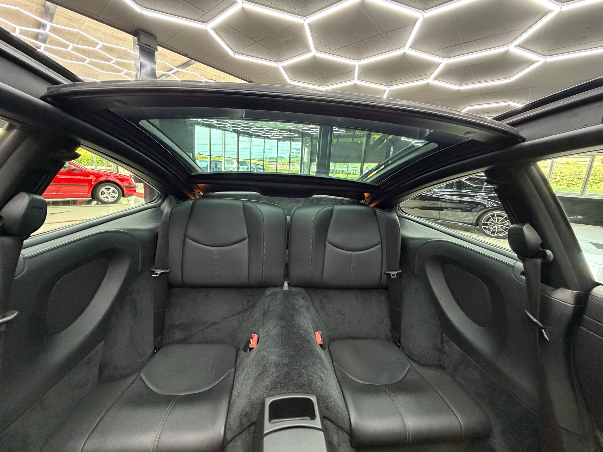 PORSCHE 911 Targa 4S-image-14