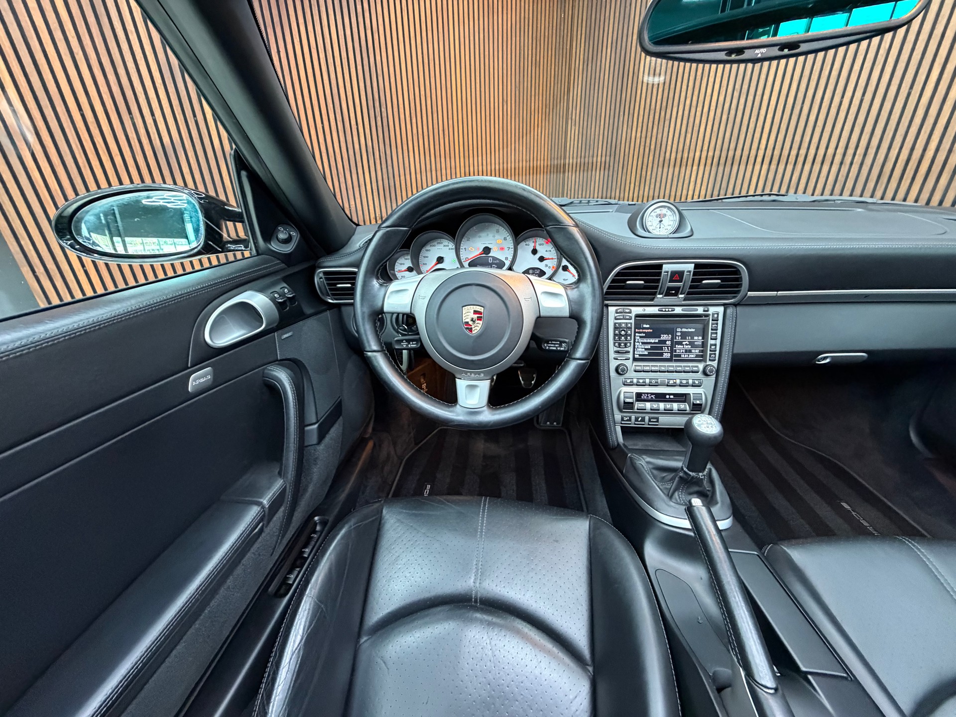 PORSCHE 911 Targa 4S-image-13