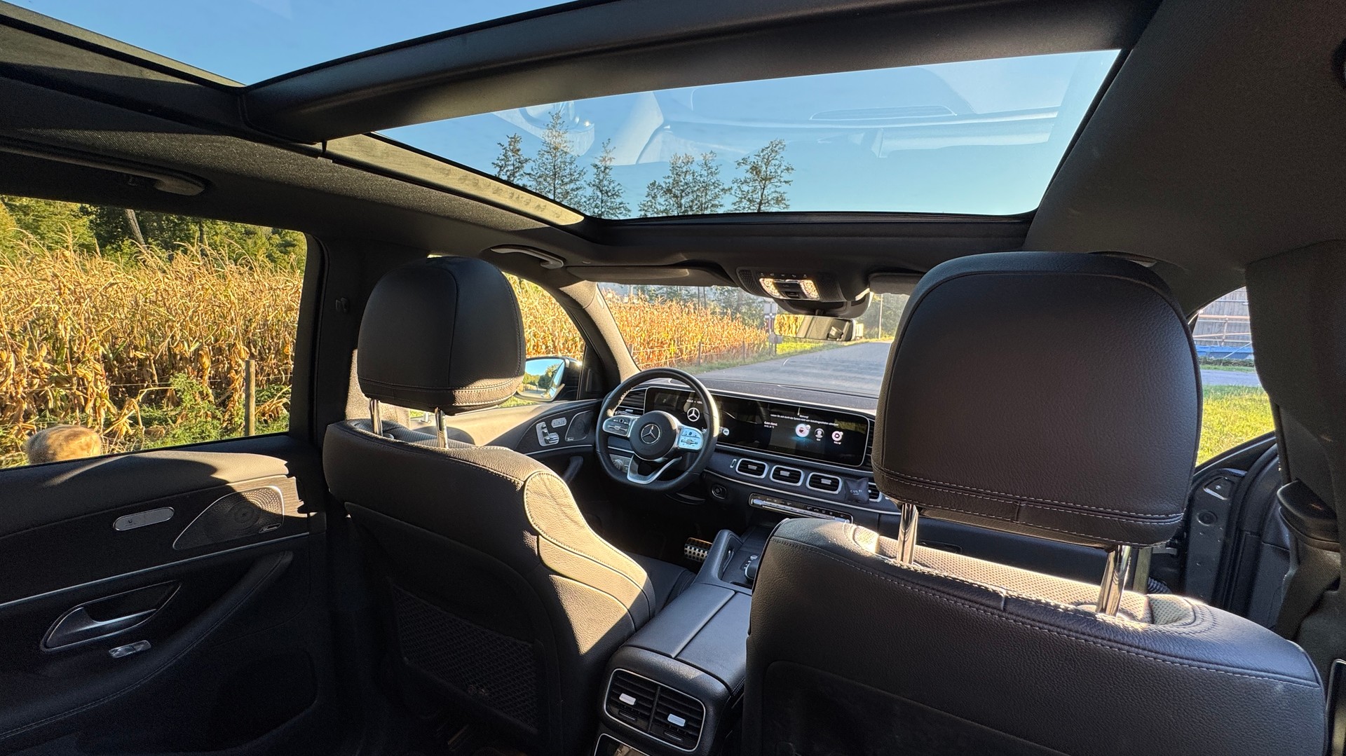 MERCEDES-BENZ GLE 350 de AMG Line 4matic-image-2