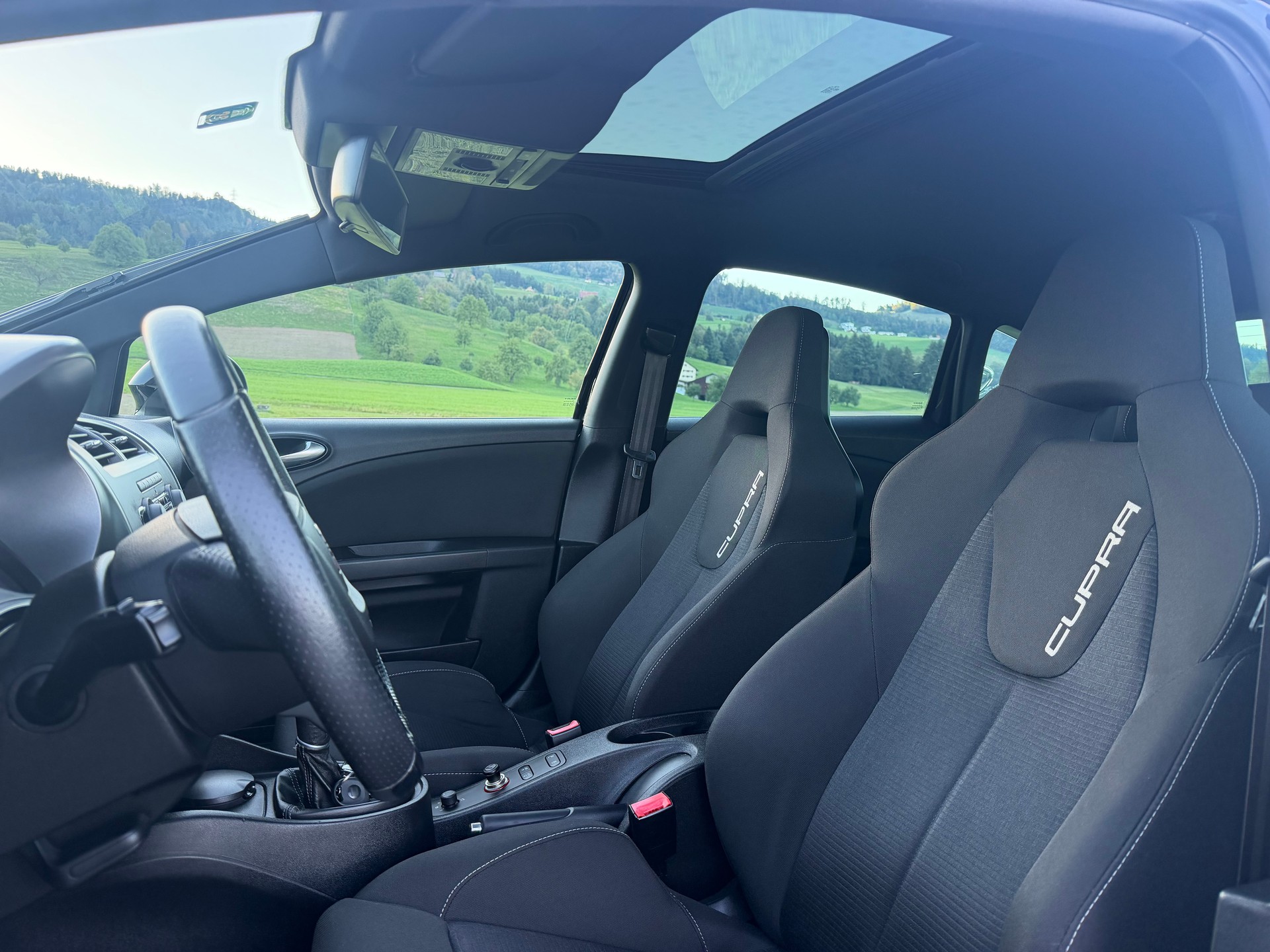 SEAT Leon 2.0 TSI Cupra-image-9