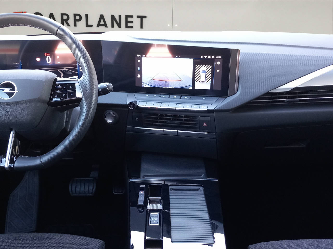 OPEL Astra 1.2 T Hybrid Edition-image-9