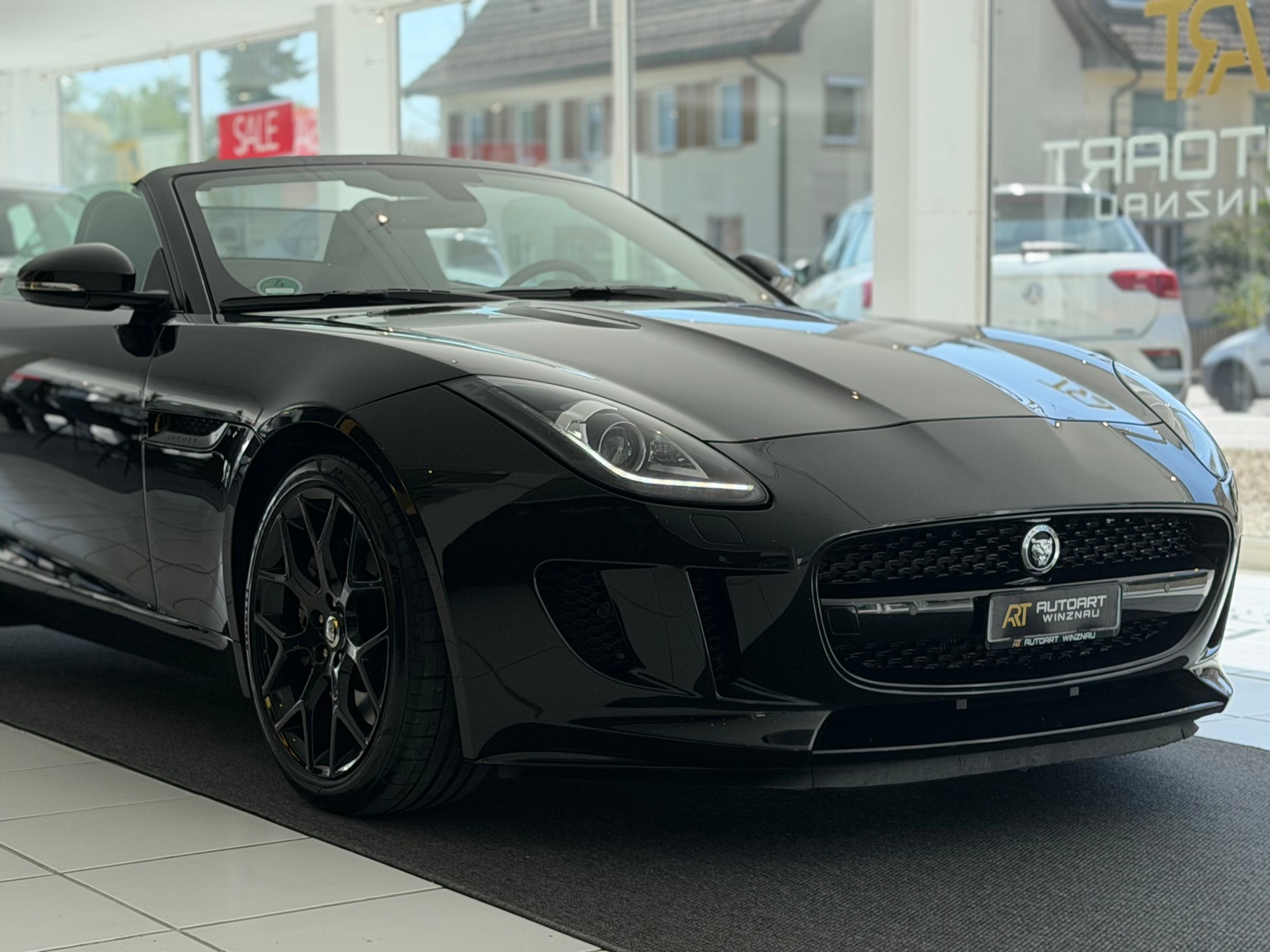 JAGUAR F-Type Convertible 3.0 V6 S/C Performance Paket **TOP Zustand**-image-5