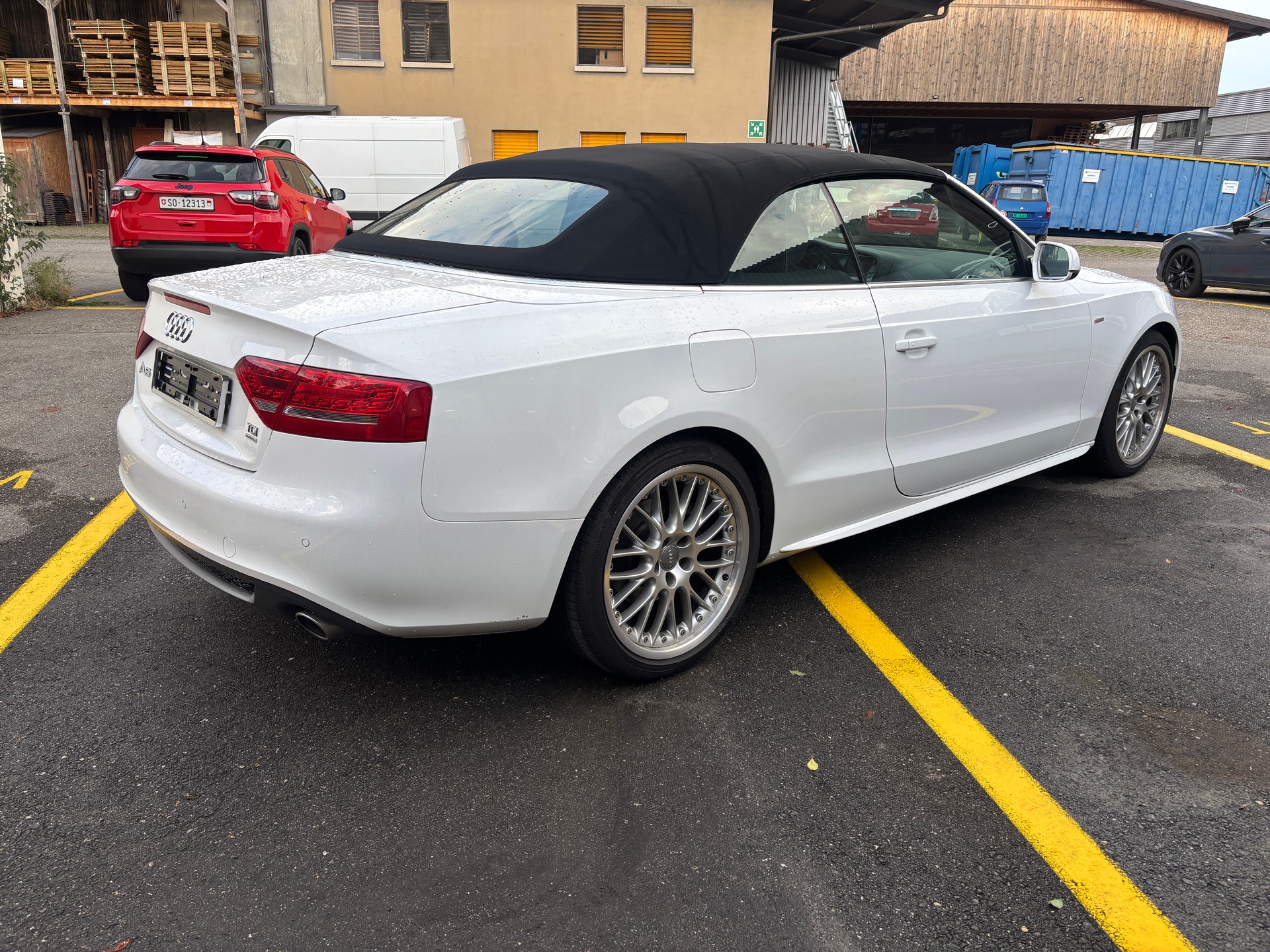 AUDI A5 Cabriolet 3.0 TDI quattro S-tronic-image-5