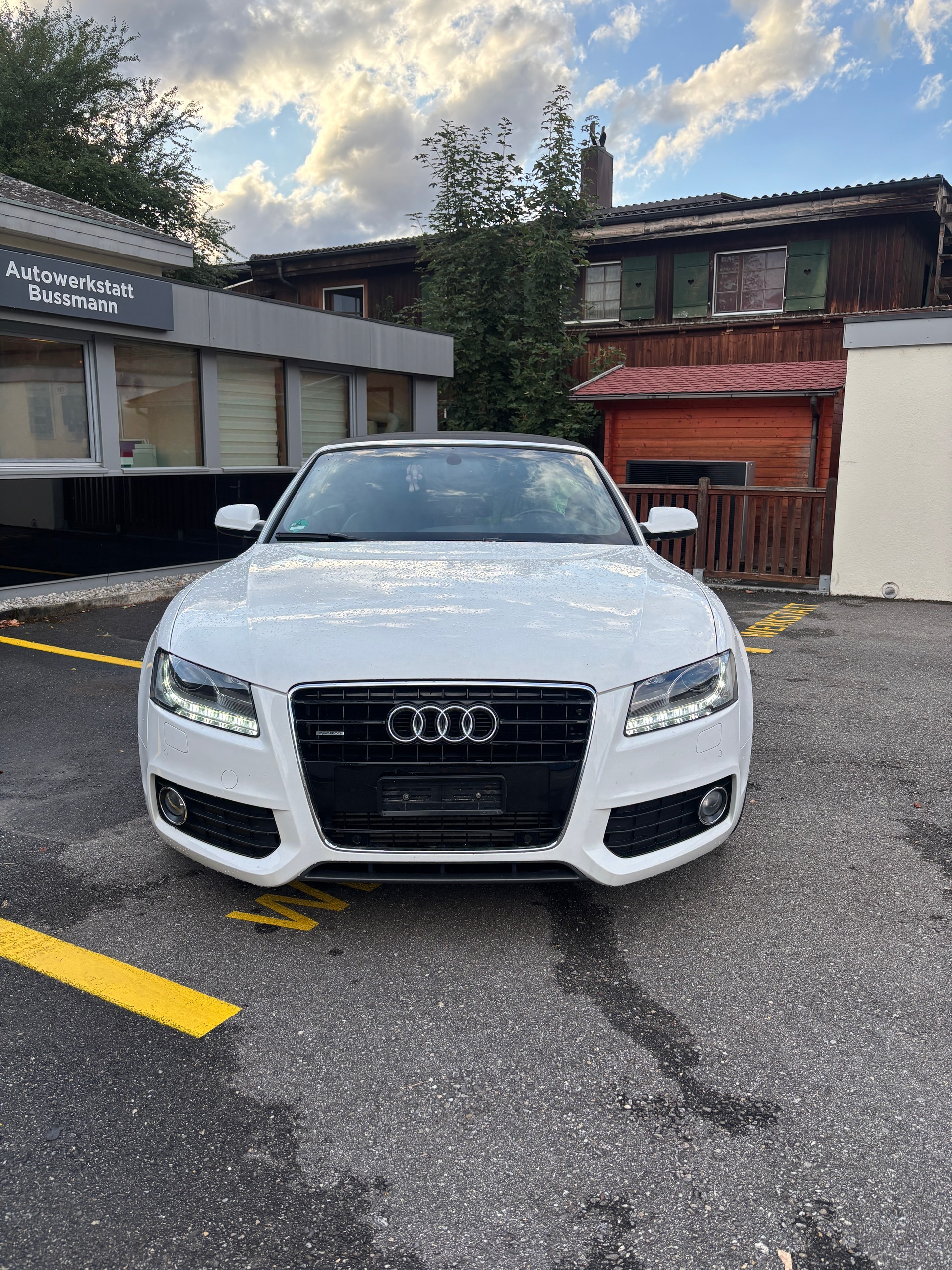 AUDI A5 Cabriolet 3.0 TDI quattro S-tronic-image-9
