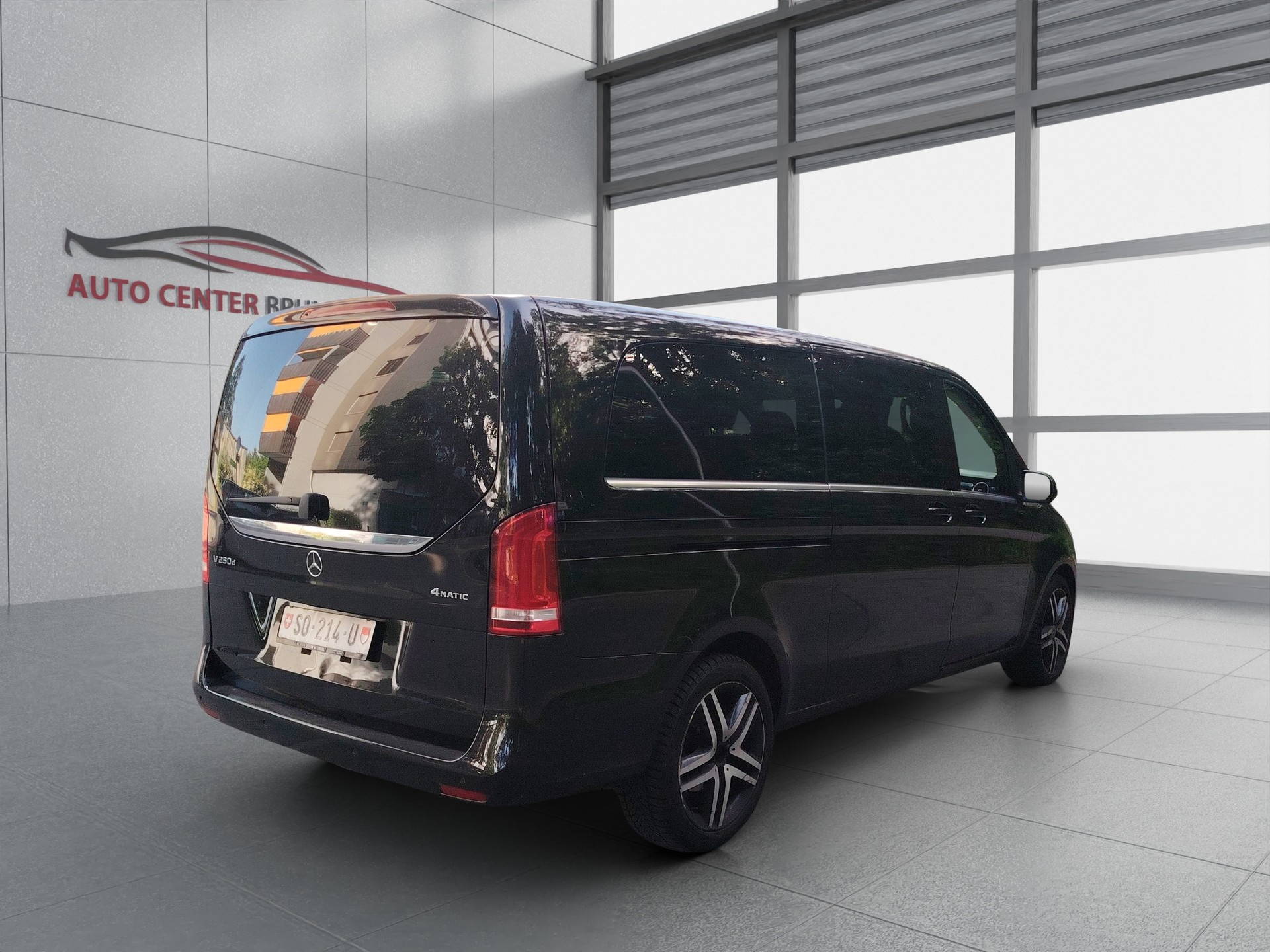 MERCEDES-BENZ V 250 d extralang 4Matic 7G-Tronic-image-3