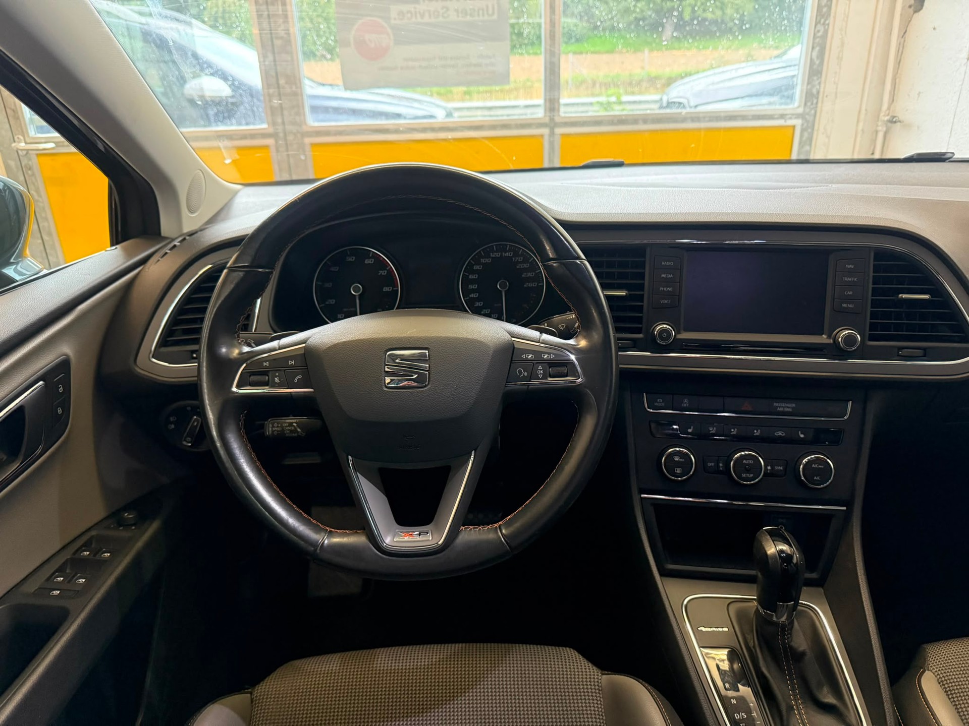 SEAT Leon ST 1.8 TSI X-Perience 4Drive DSG-image-7