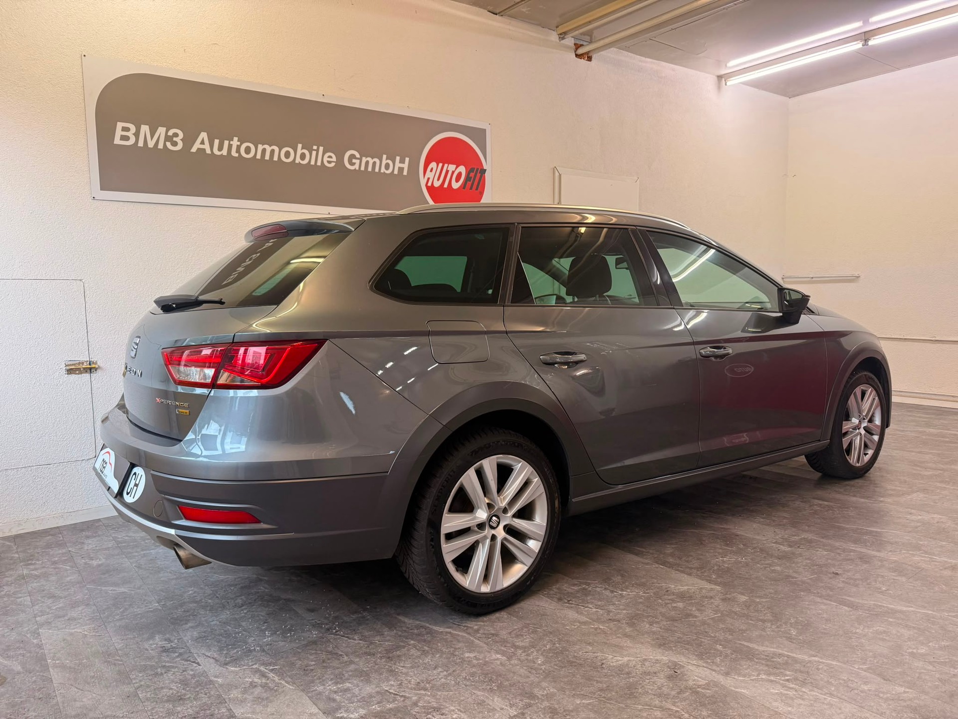 SEAT Leon ST 1.8 TSI X-Perience 4Drive DSG-image-5
