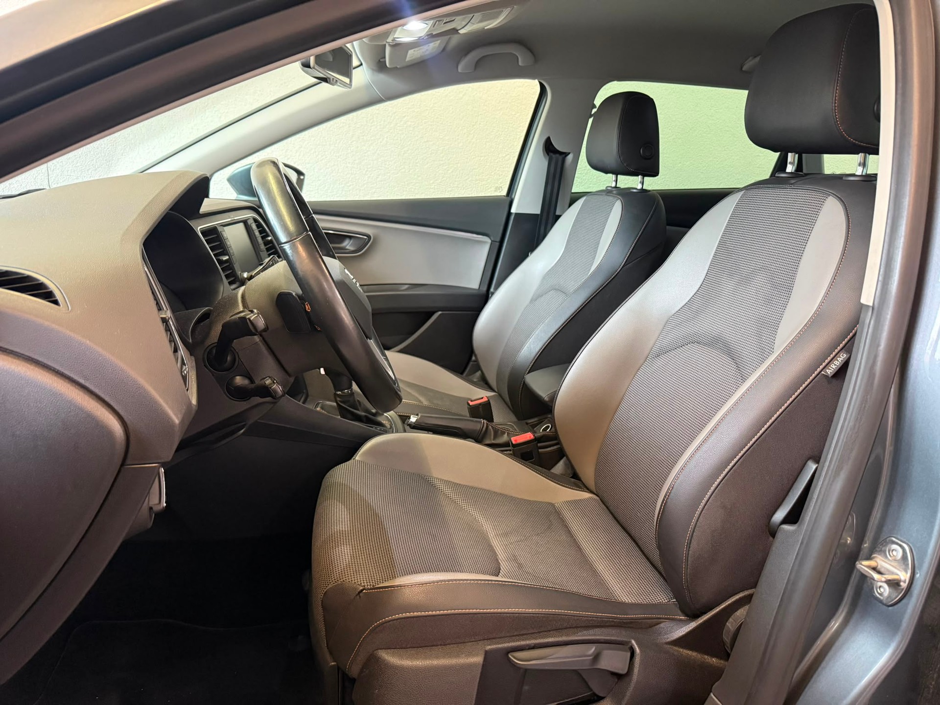 SEAT Leon ST 1.8 TSI X-Perience 4Drive DSG-image-10