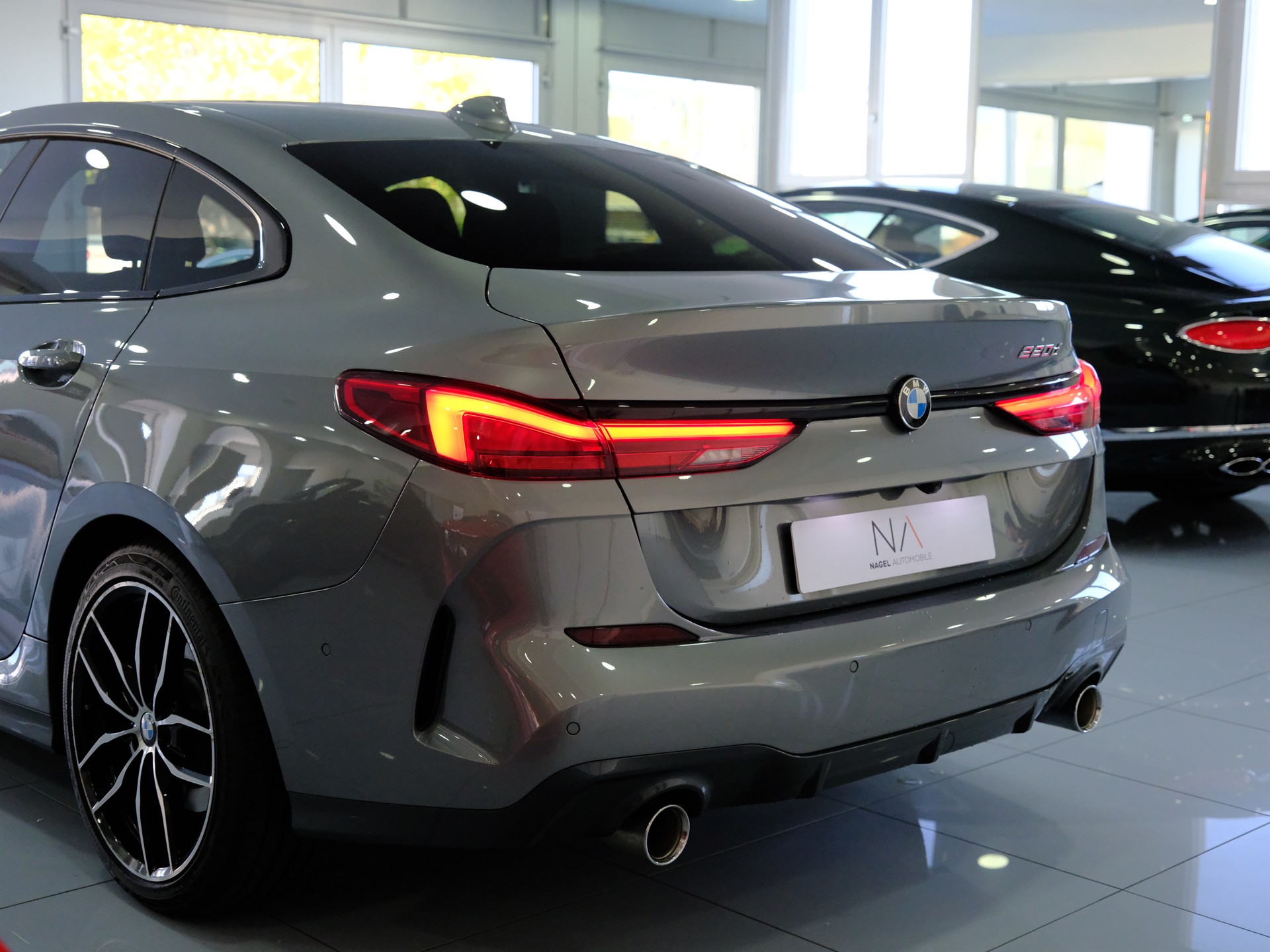 BMW 220d Gran Coupé M Sport Steptronic *Parkassistent* *Sitzheizung*-image-9