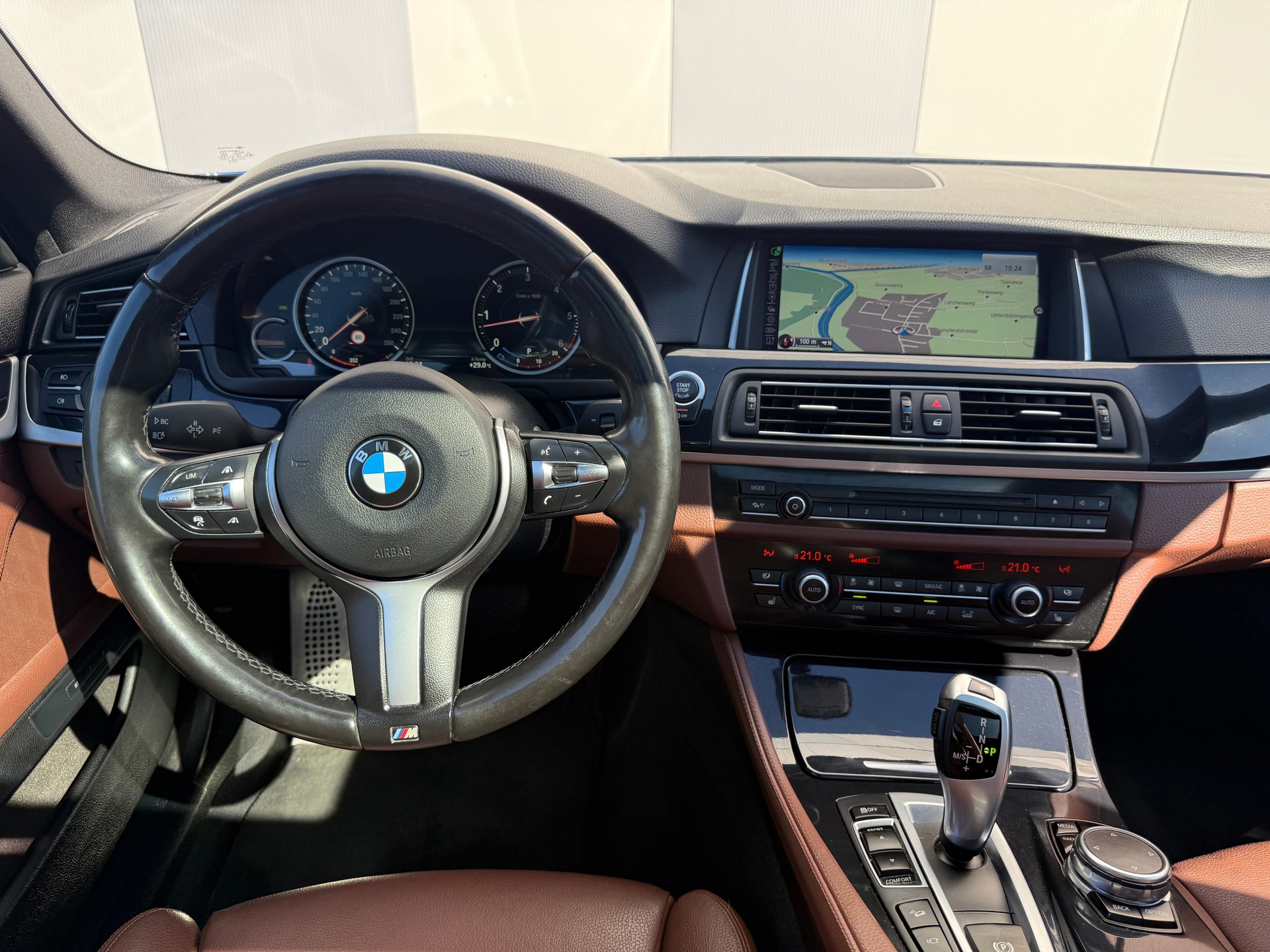 BMW 530d Touring xDrive Steptronic-image-10
