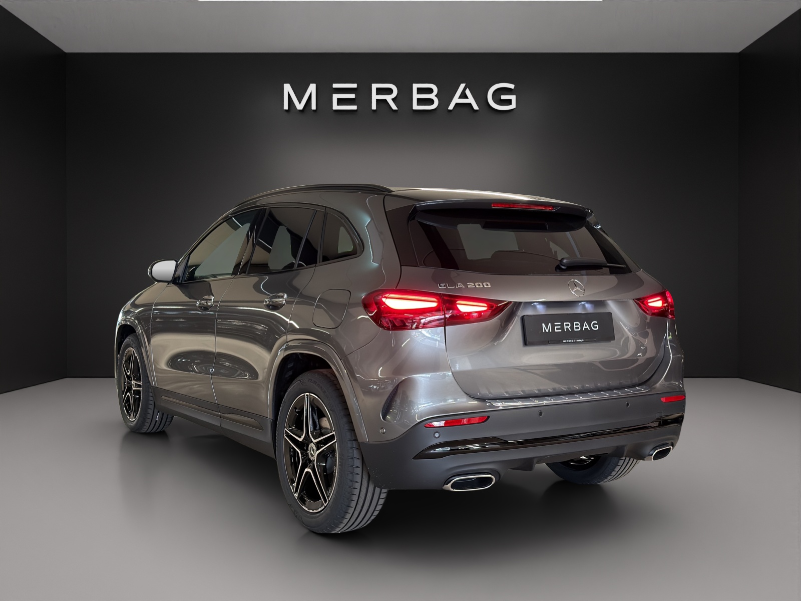 MERCEDES-BENZ GLA 200 Night Star-image-3