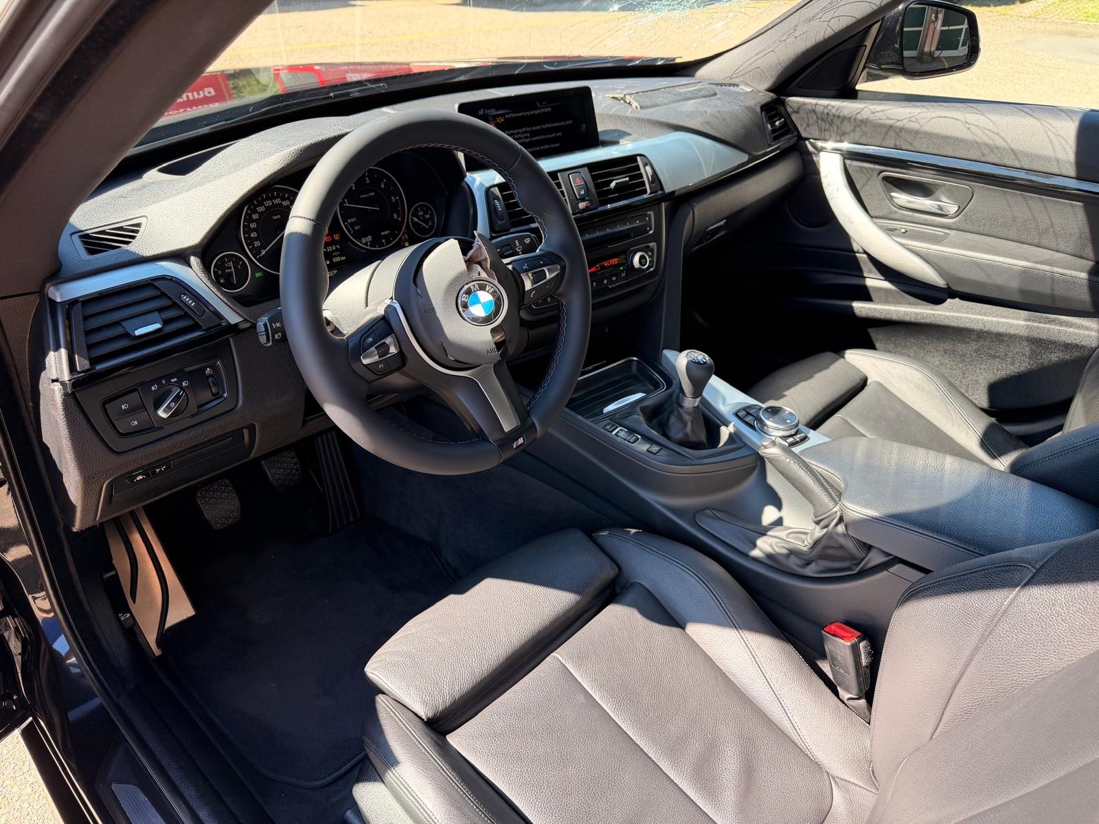 BMW 320d GT xDrive M-Paket-image-9