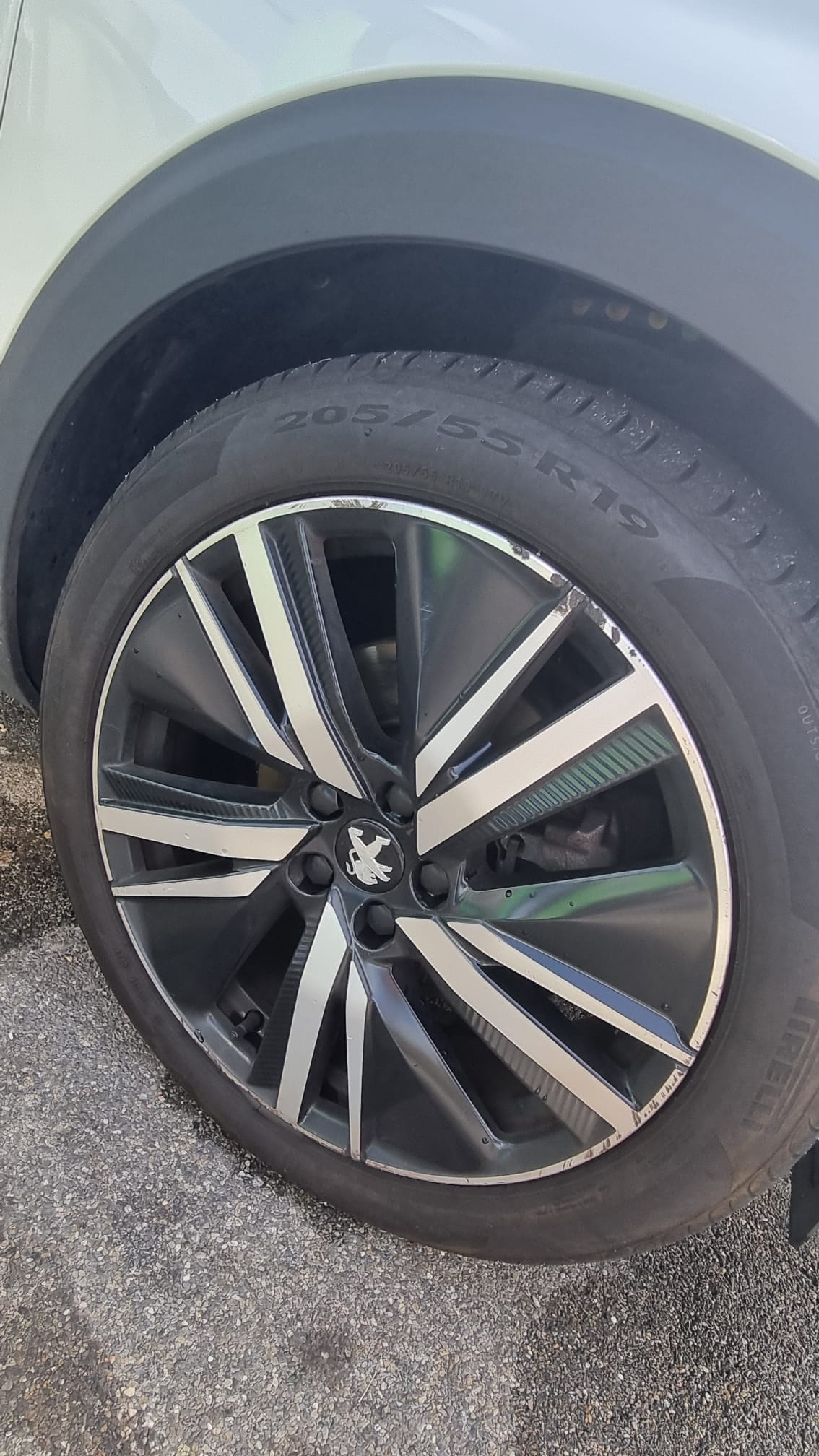 PEUGEOT 3008-image-5