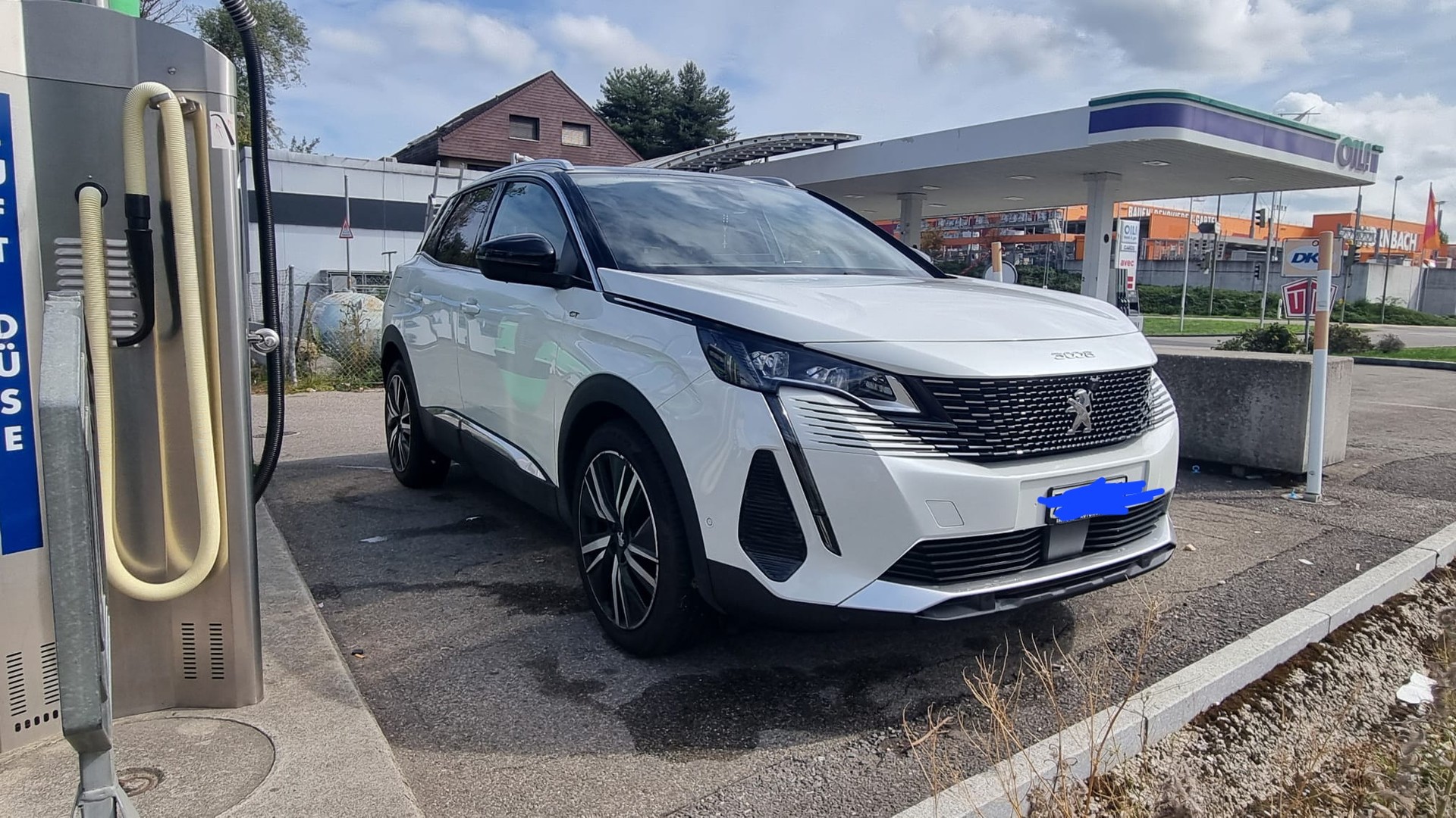 PEUGEOT 3008-image-0