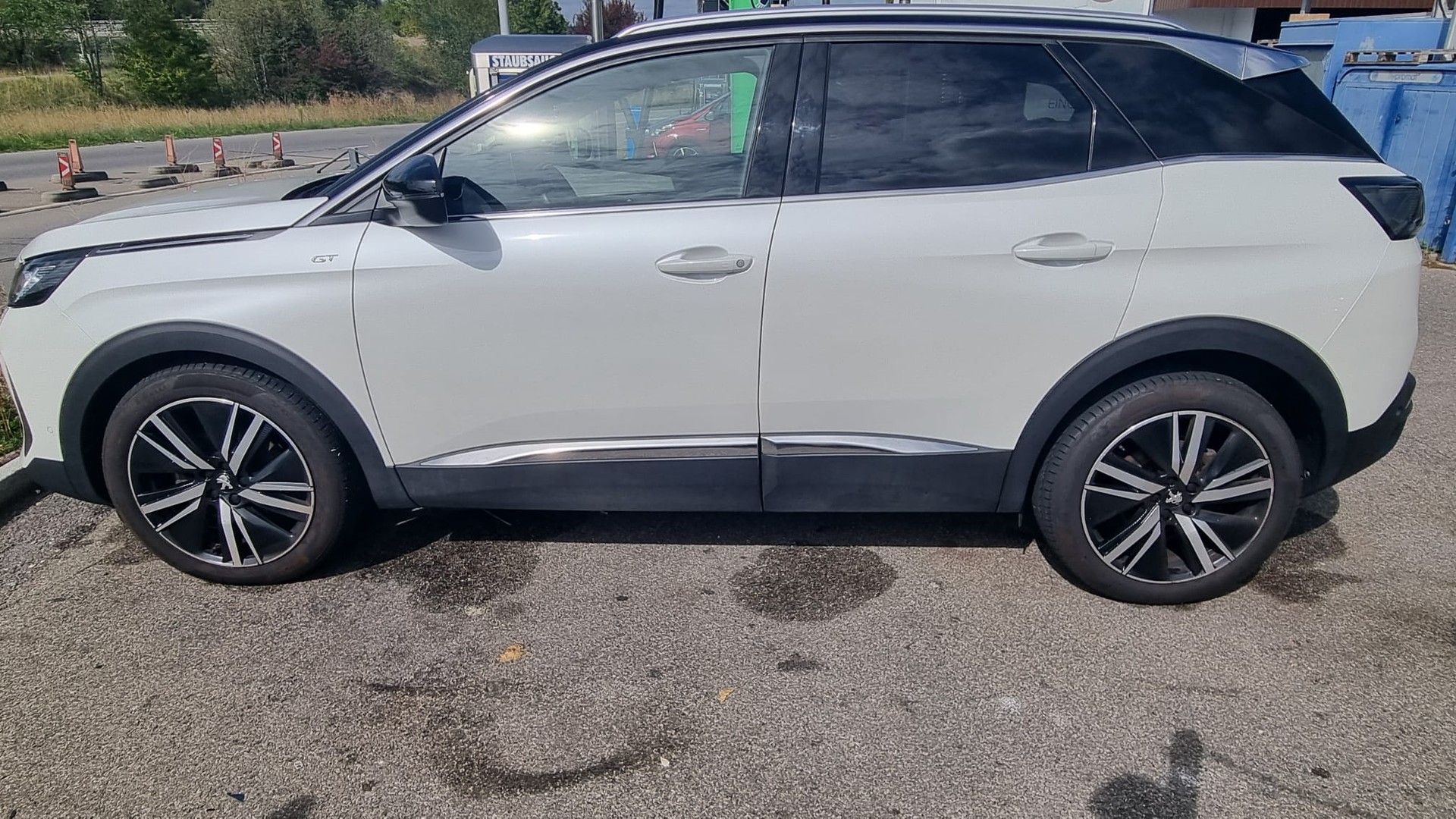 PEUGEOT 3008-image-2