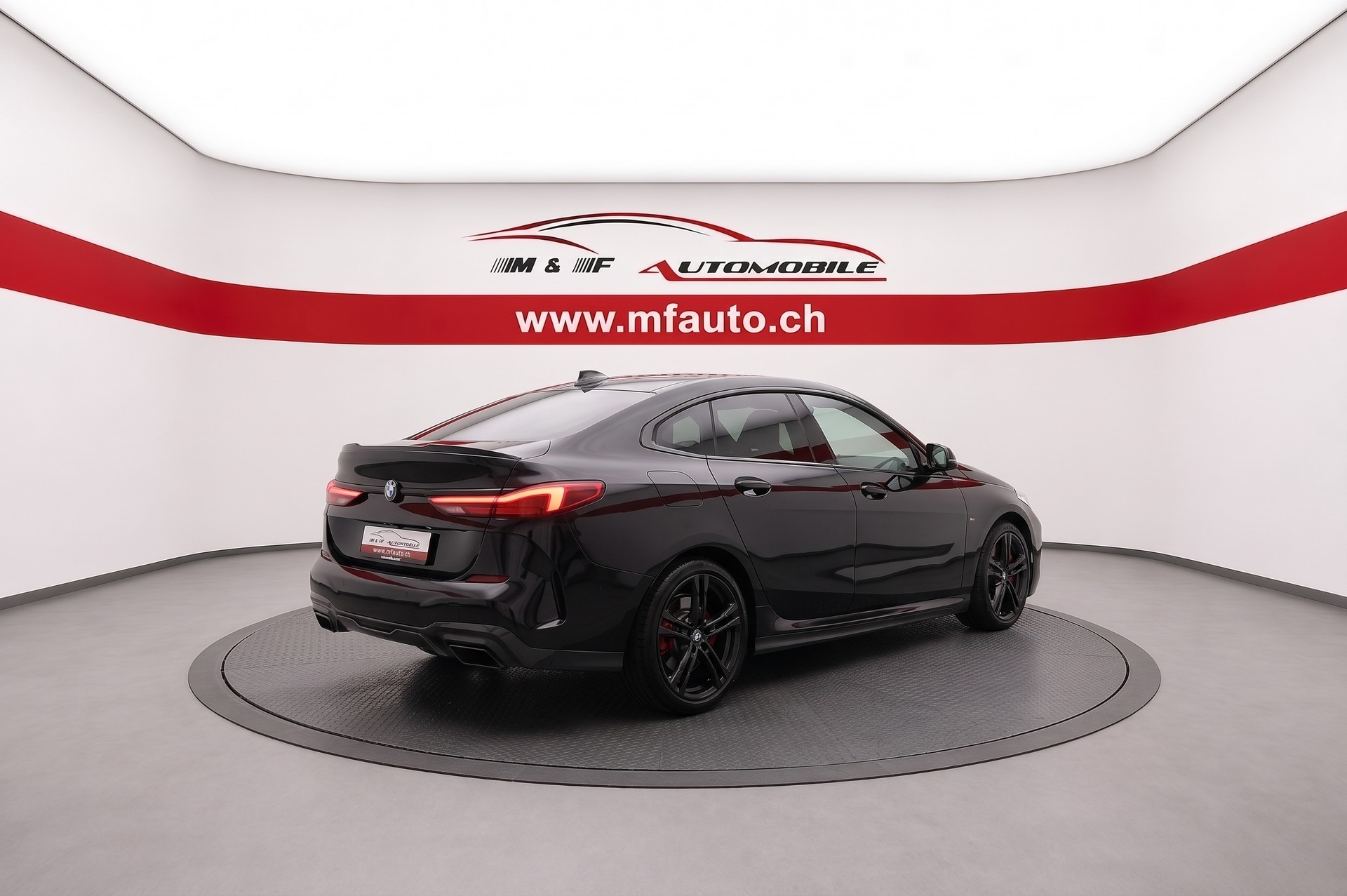 BMW 220d xDrive Gran Coupé-image-5