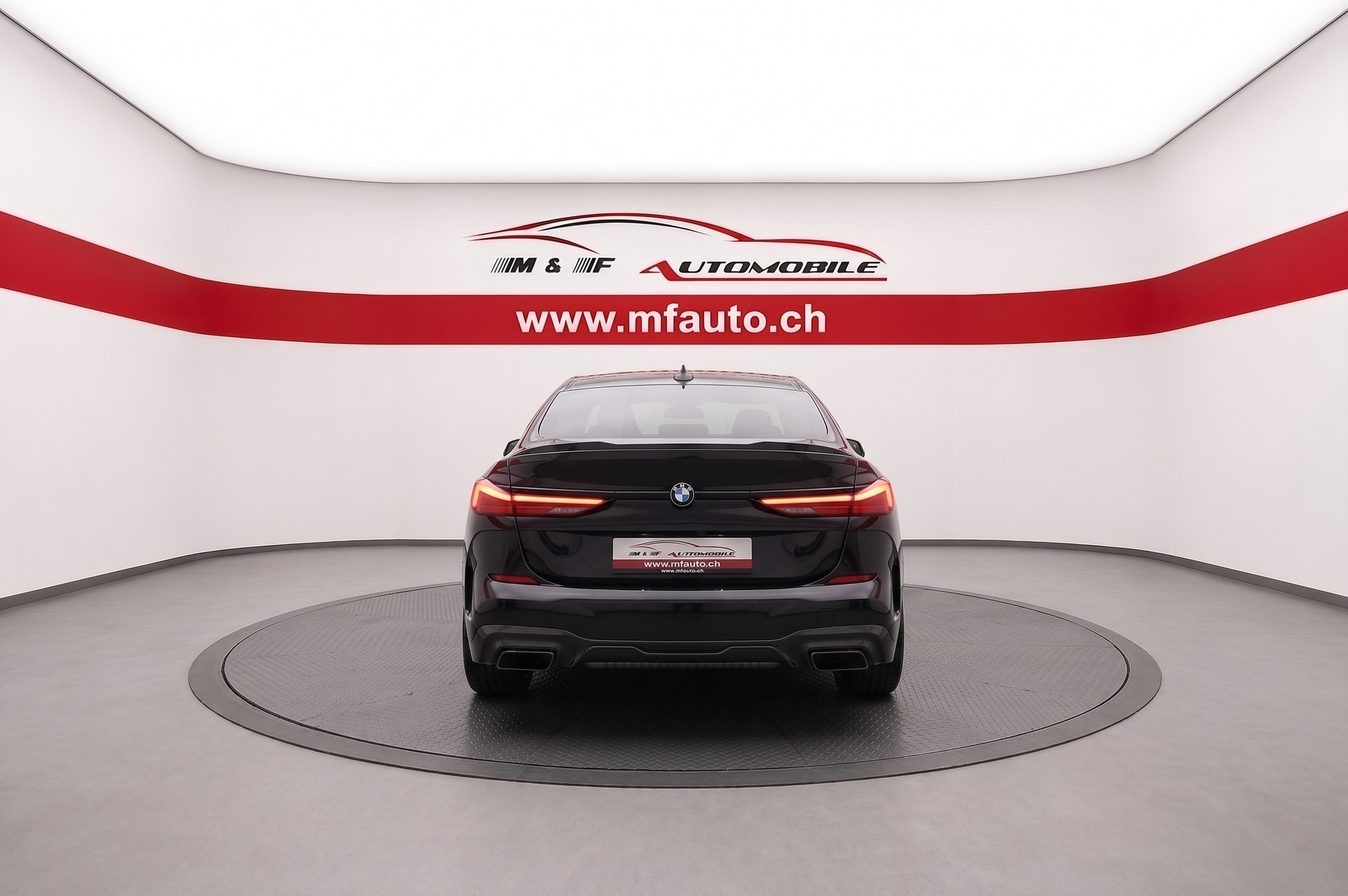 BMW 220d xDrive Gran Coupé-image-4