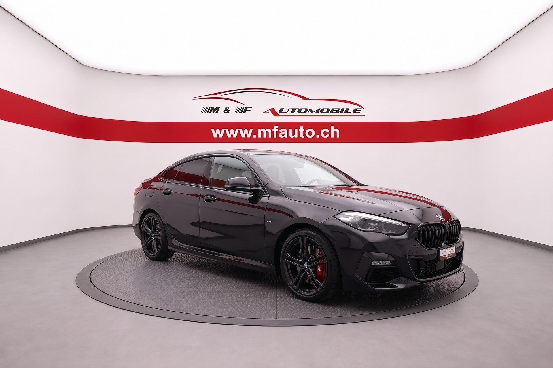 BMW 220d xDrive Gran Coupé-image-2