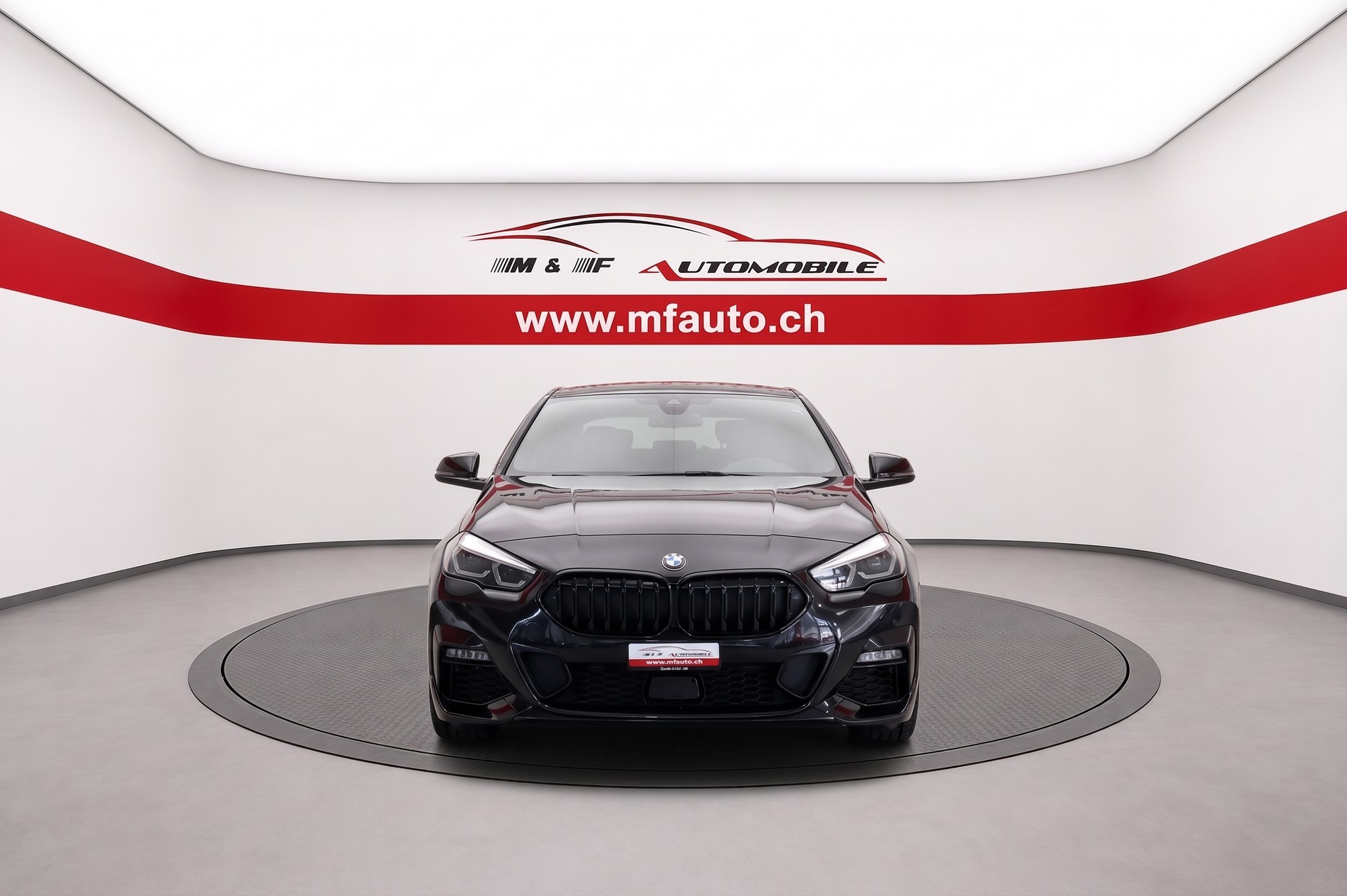BMW 220d xDrive Gran Coupé-image-1