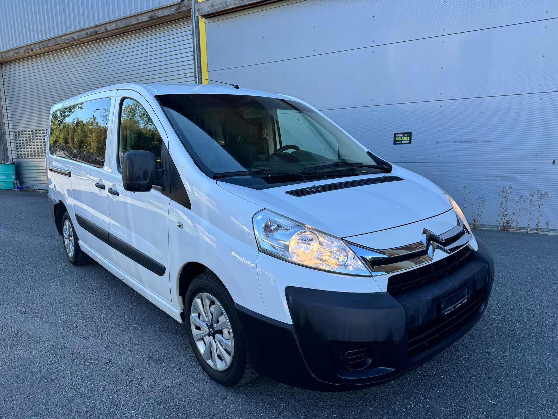 CITROEN Jumpy 2.0HDi L2H1 Seduction-image-1