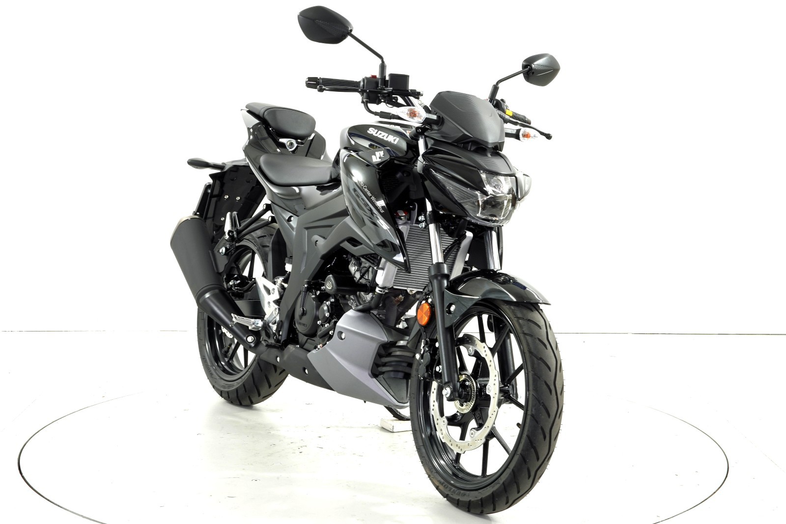 SUZUKI GSX-S 125-showroom-element-1